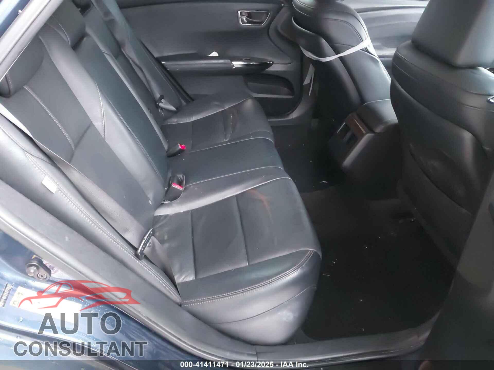 TOYOTA AVALON 2014 - 4T1BK1EB3EU109101