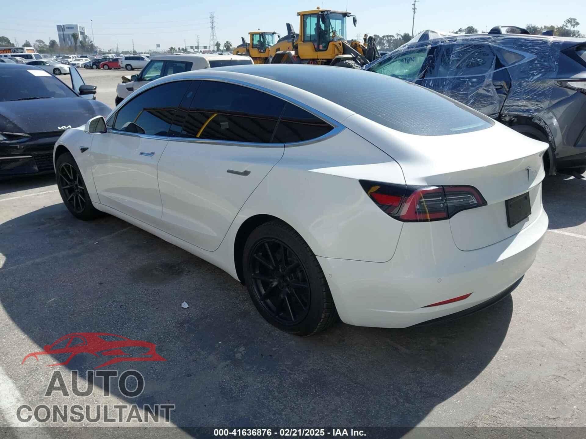 TESLA MODEL 3 2019 - 5YJ3E1EA3KF427392