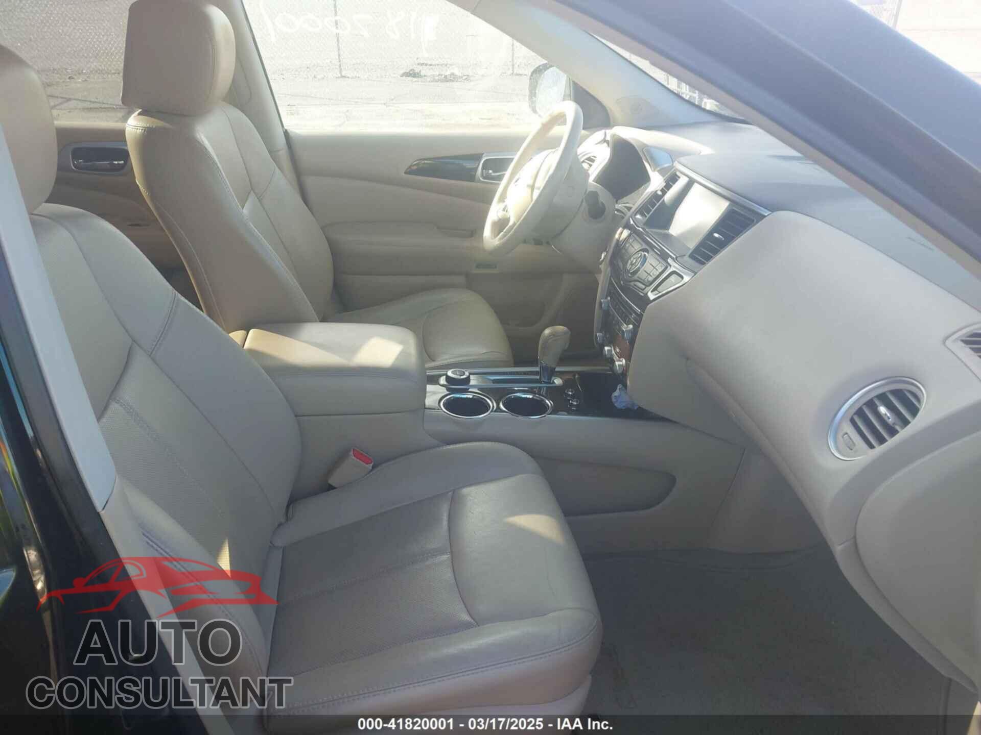 NISSAN PATHFINDER 2013 - 5N1AR2MM7DC683706