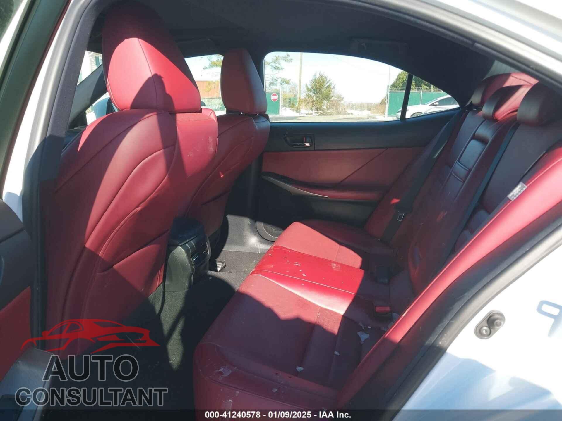 LEXUS IS 300 2016 - JTHCM1D28G5012153