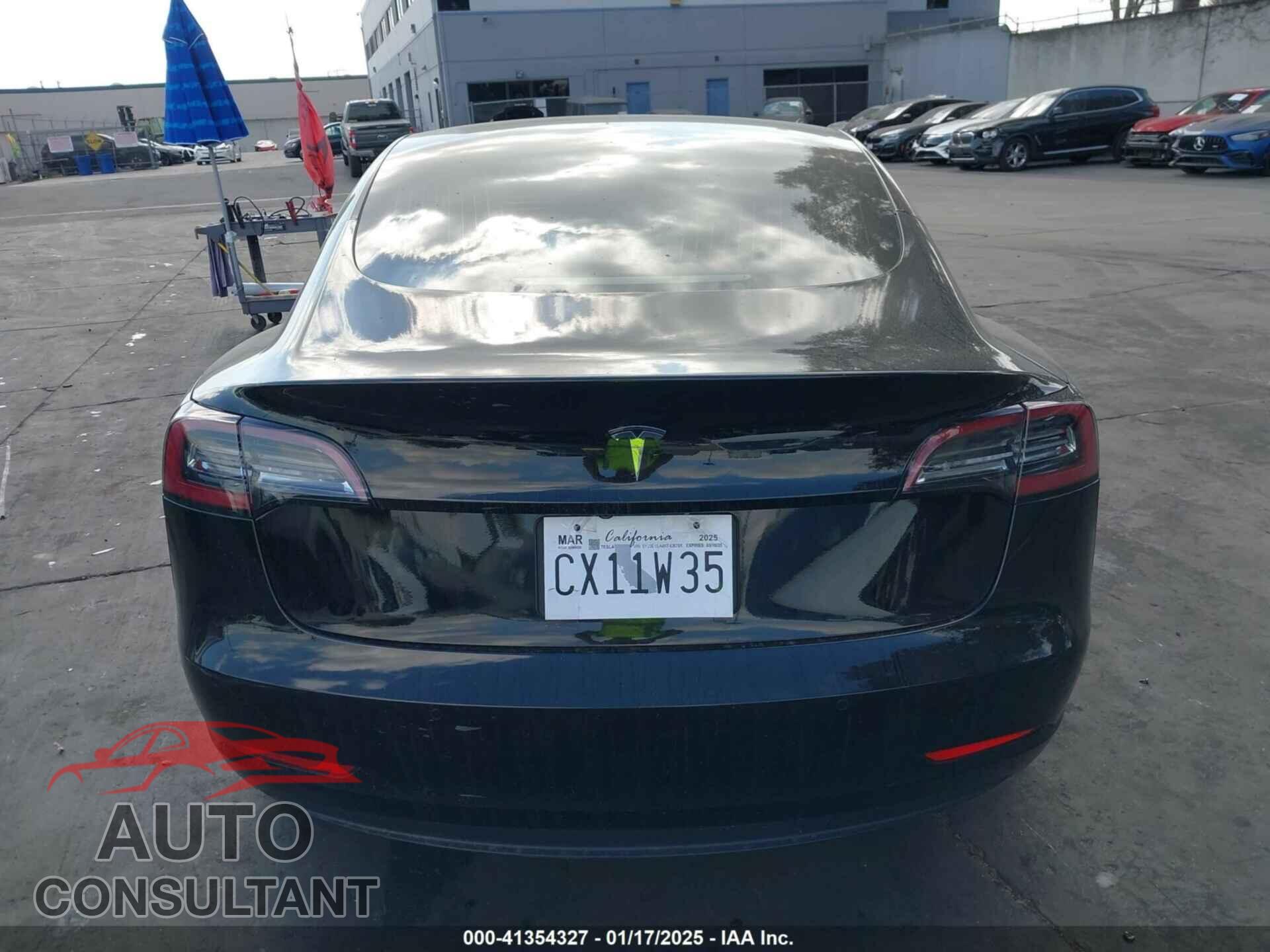 TESLA MODEL 3 2019 - 5YJ3E1EA4KF426705