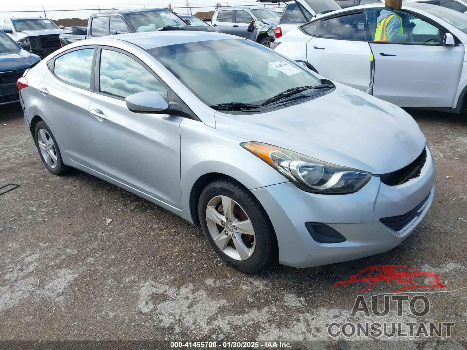 HYUNDAI ELANTRA 2011 - 5NPDH4AE6BH057305
