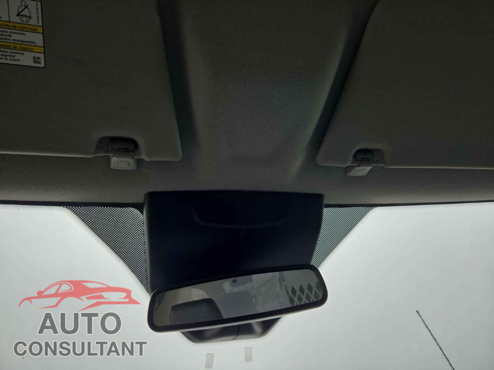 FORD TRANSIT-250 2018 - 1FTYR2YM8JKA33040