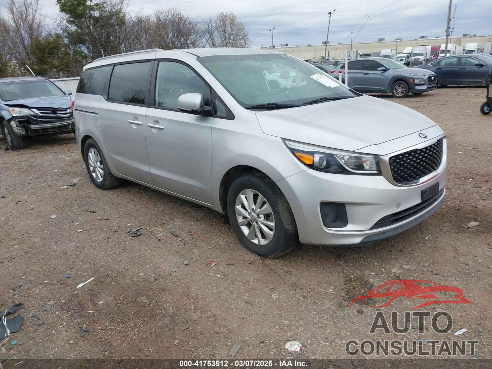 KIA SEDONA 2015 - KNDMB5C15F6071729