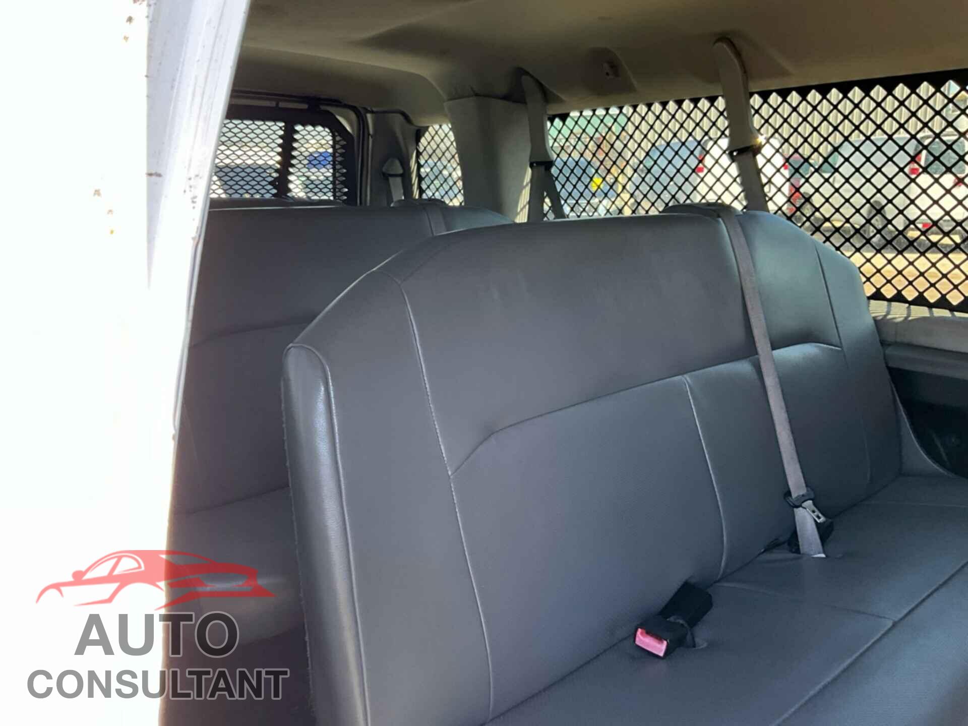 FORD E-350 SUPER DUTY 2012 - 1FBSS3BL2CDB25501