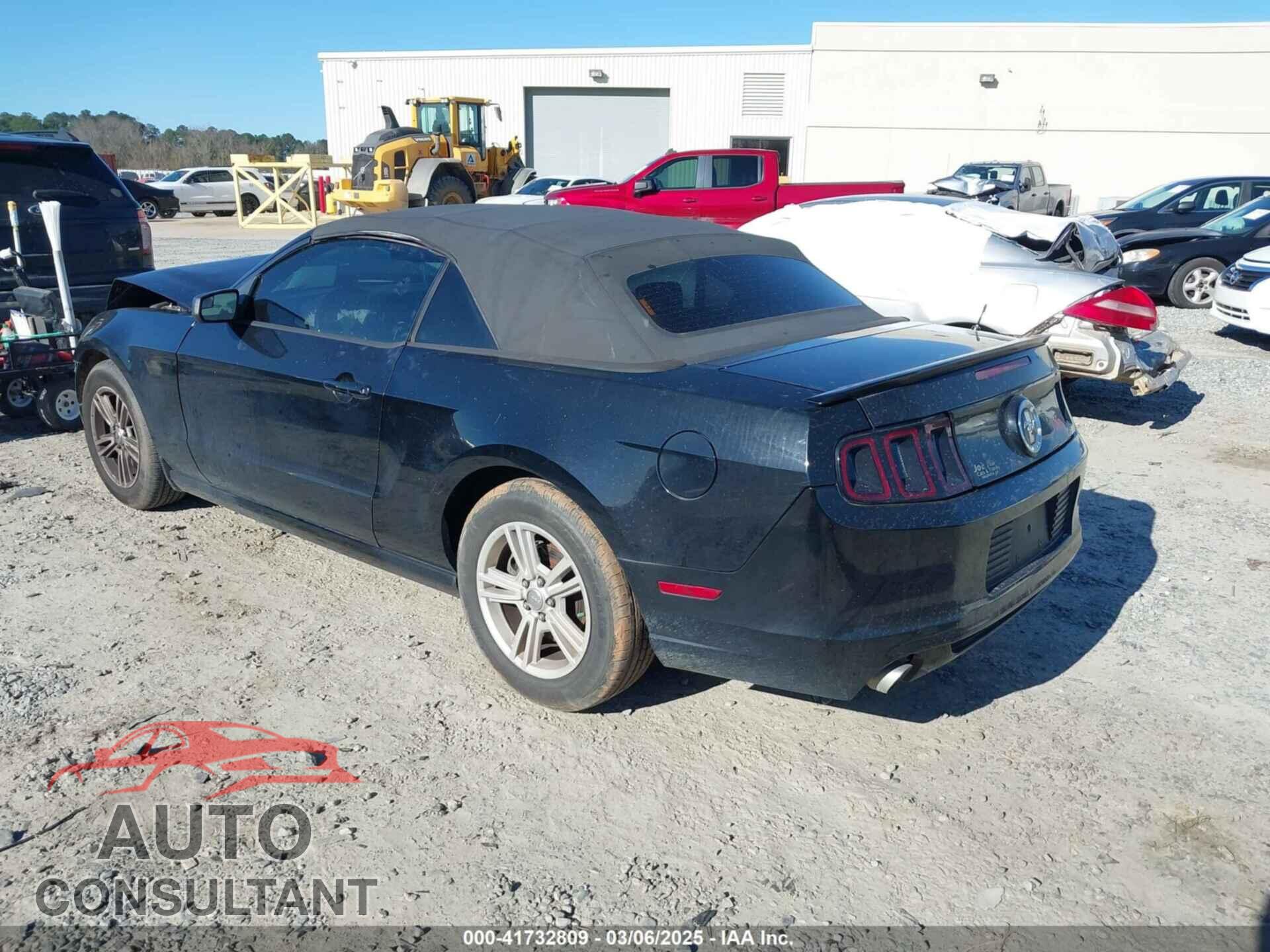 FORD MUSTANG 2014 - 1ZVBP8EM2E5322709