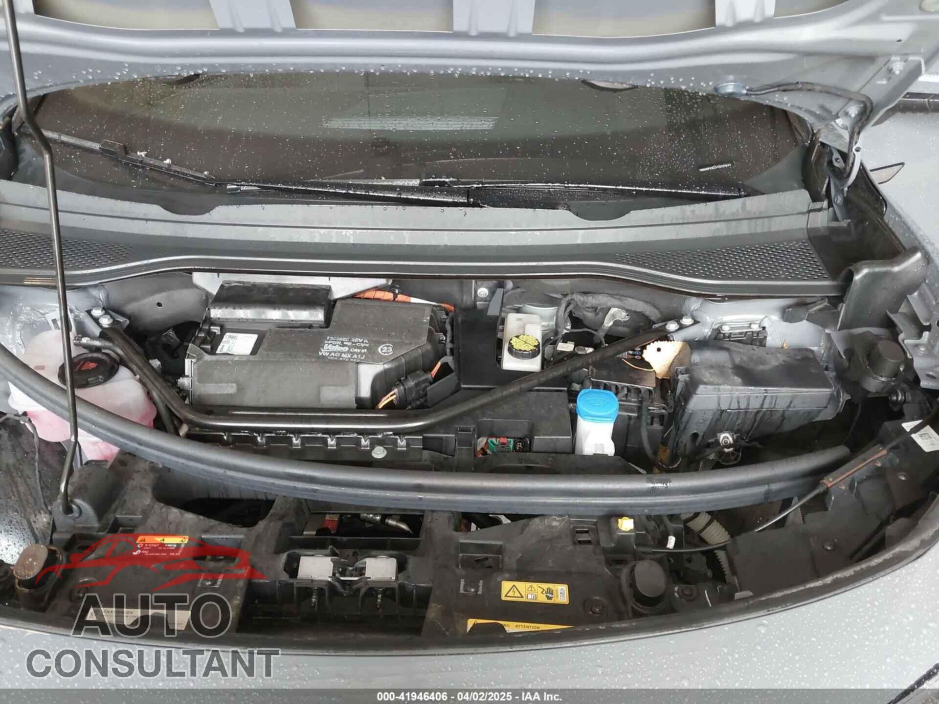 VOLKSWAGEN ID.4 2023 - 1V2WNPE8XPC030942