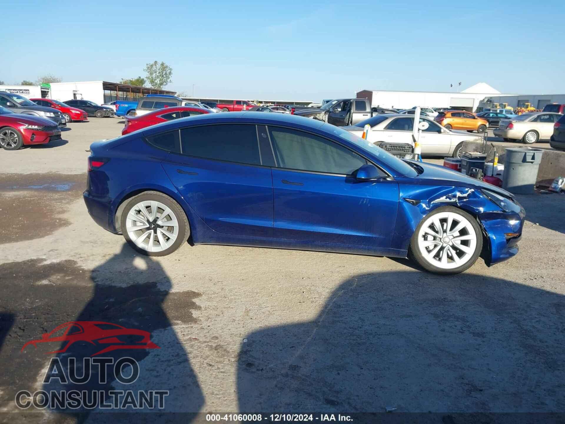 TESLA MODEL 3 2022 - 5YJ3E1EB7NF337577