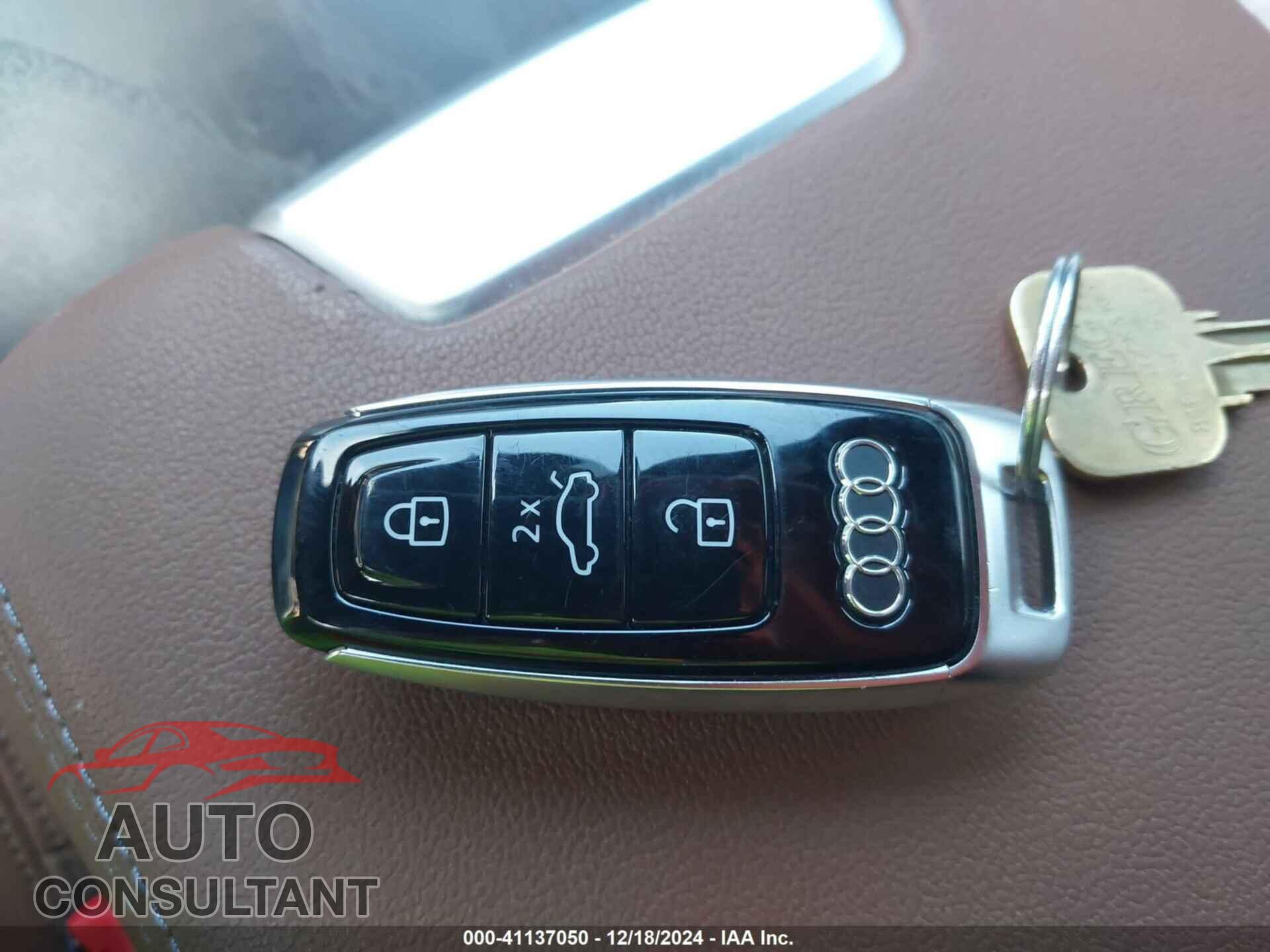 AUDI A6 2019 - WAUL2AF22KN071077