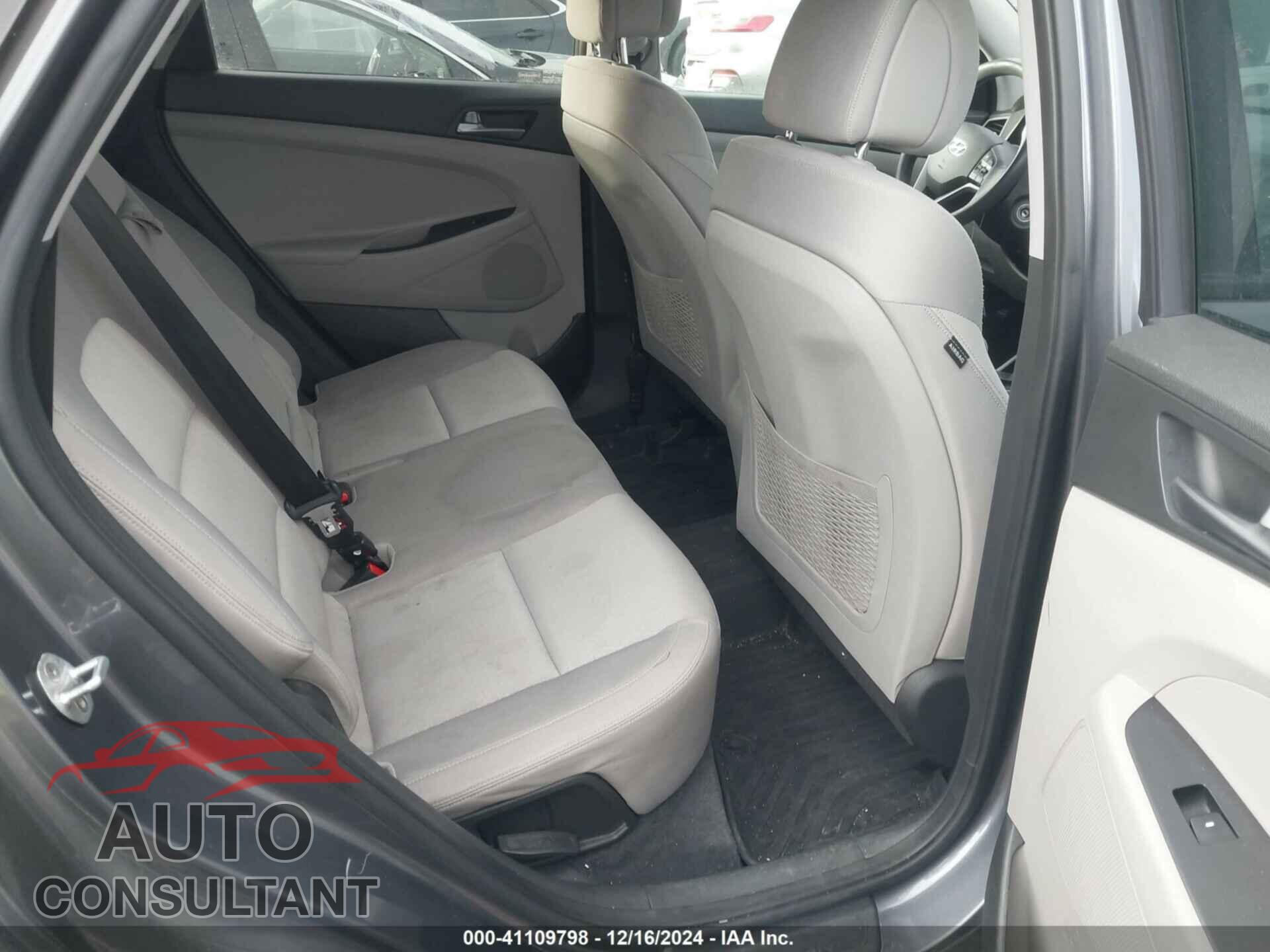 HYUNDAI TUCSON 2016 - KM8J3CA47GU128085