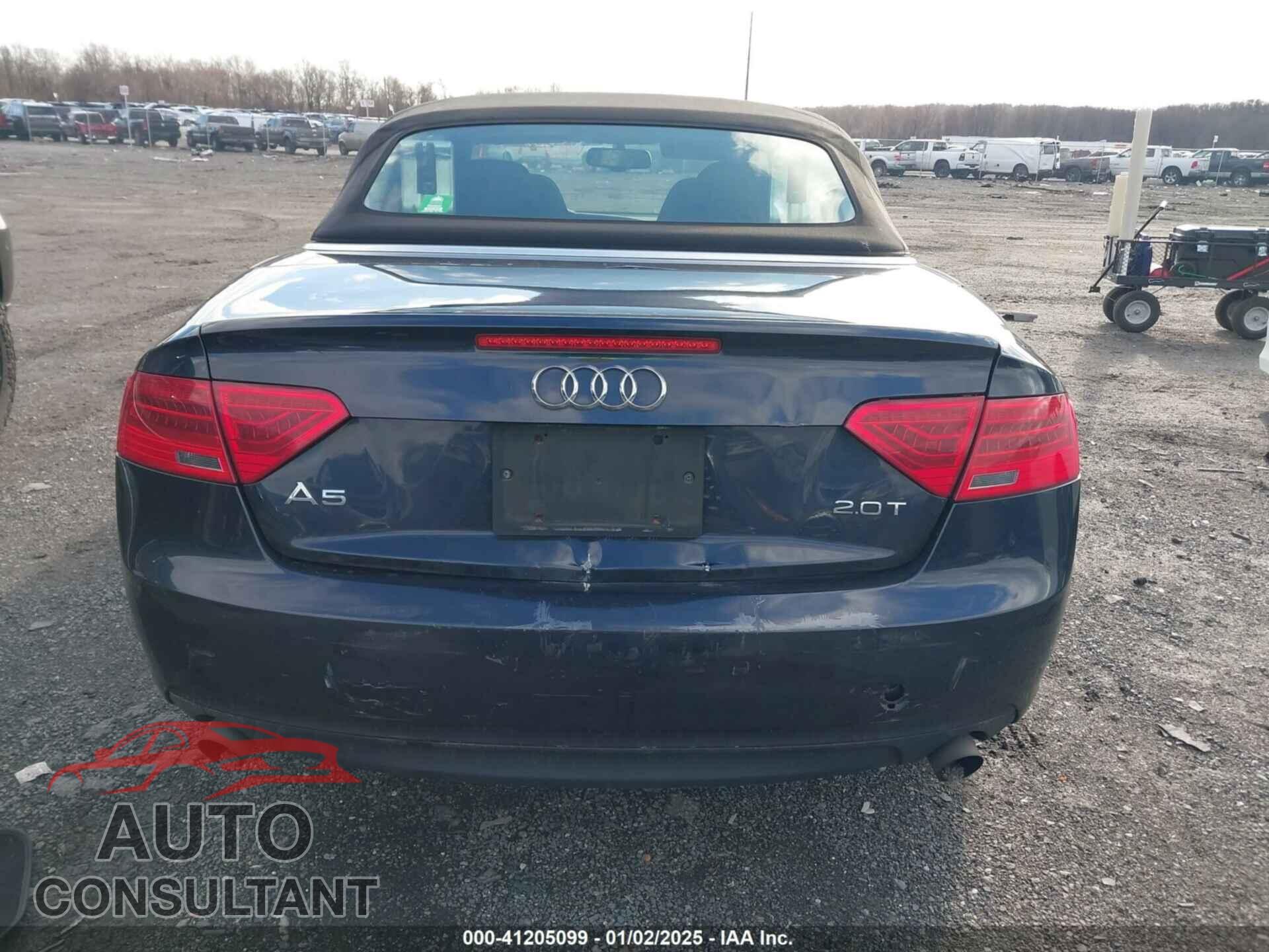 AUDI A5 2013 - WAUJFAFH9DN012594