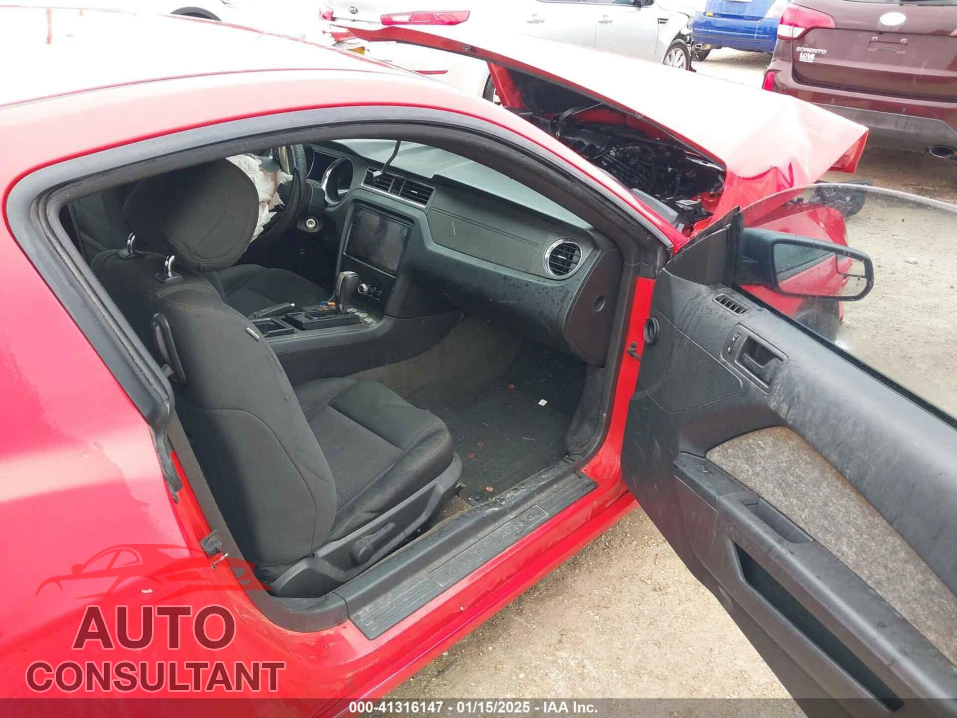 FORD MUSTANG 2014 - 1ZVBP8AM7E5282813