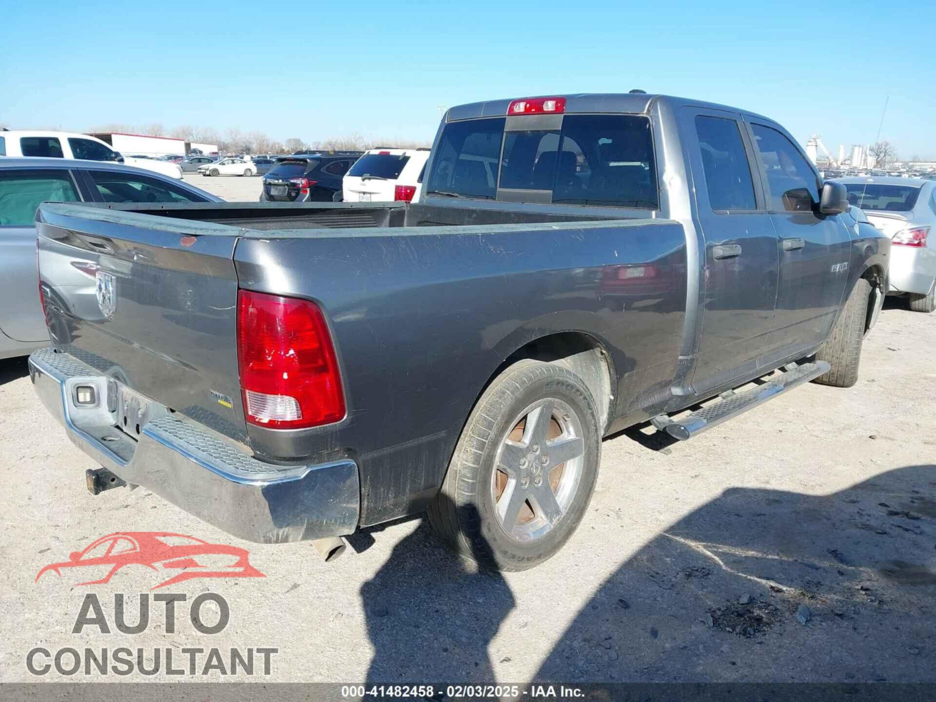 DODGE RAM 1500 2009 - 1D3HB18P89S748623