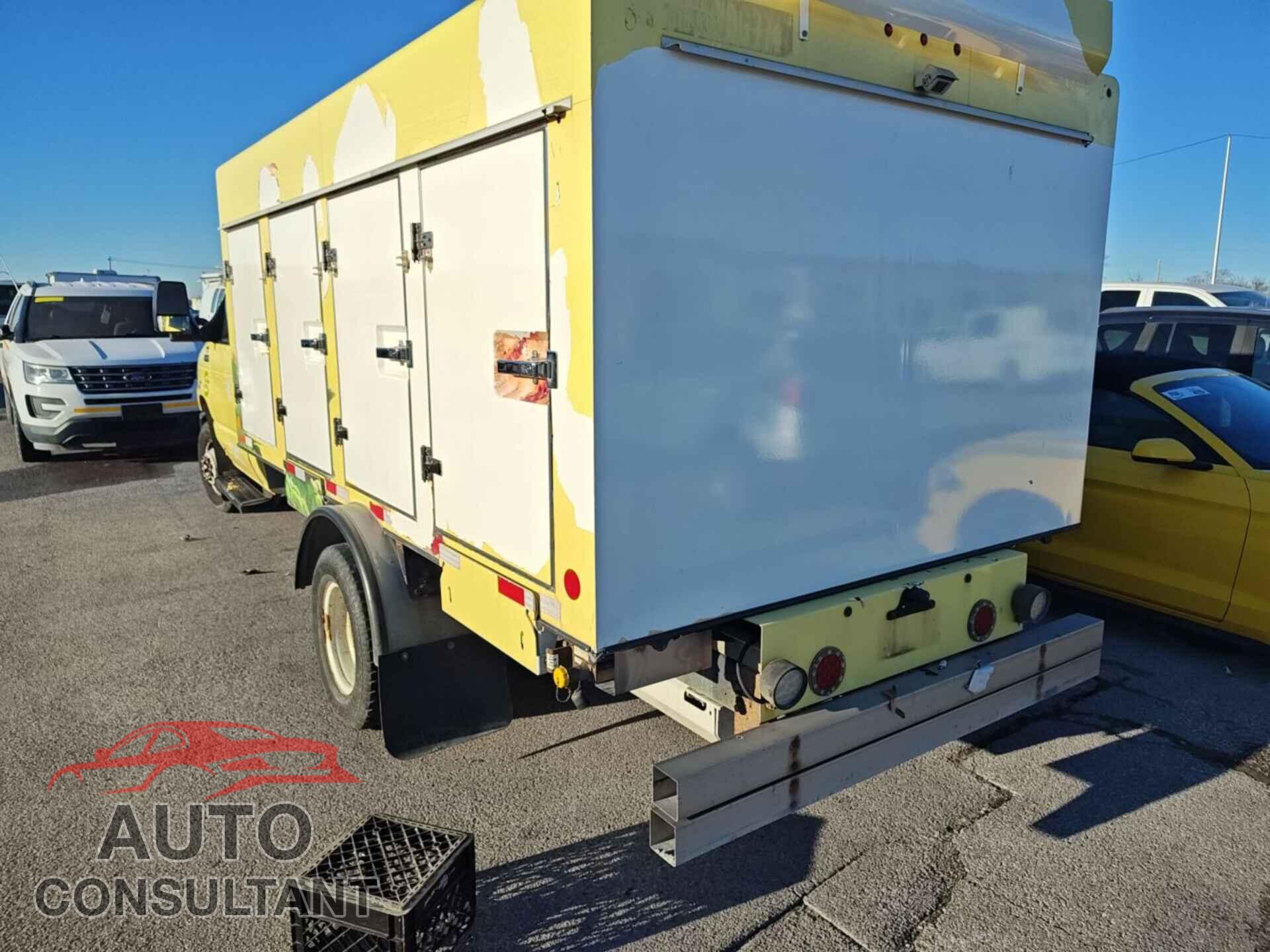 FORD ECONOLINE 2019 - 1FDXE4FS7KDC19271