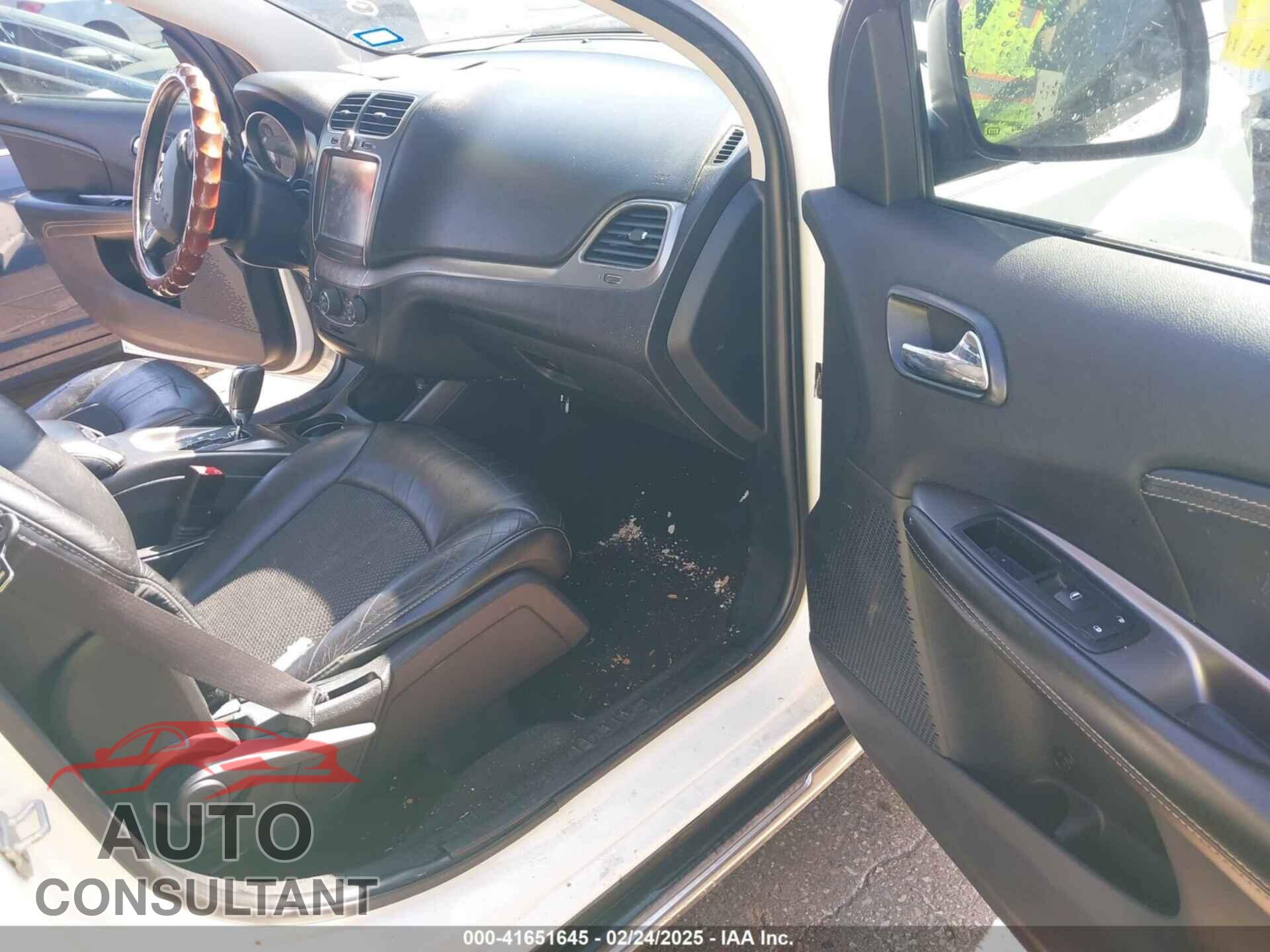 DODGE JOURNEY 2015 - 3C4PDCGBXFT577982