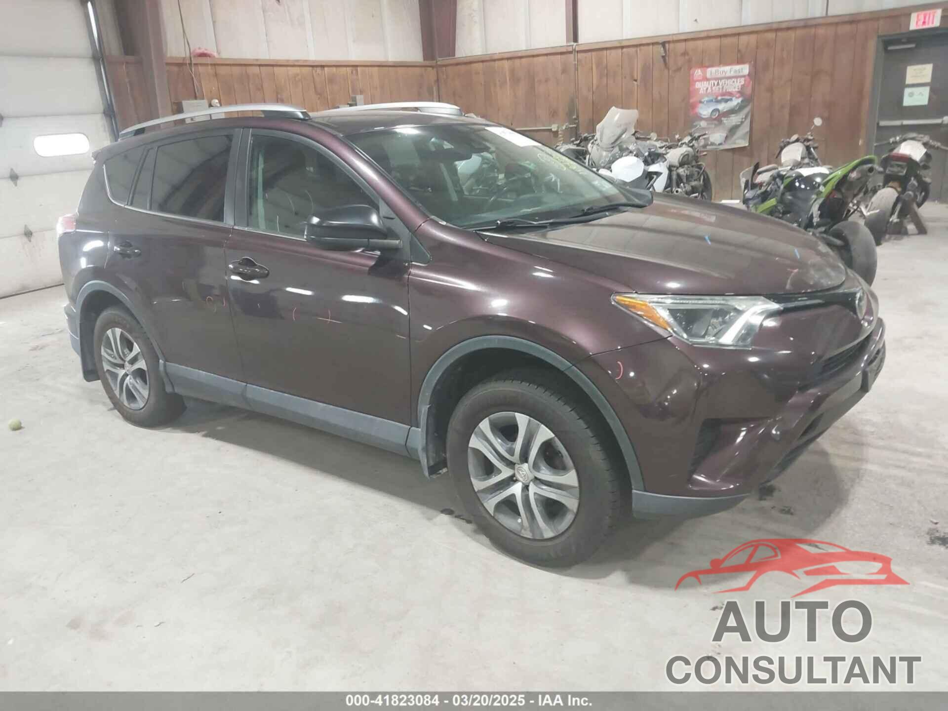 TOYOTA RAV4 2018 - 2T3BFREV0JW759714