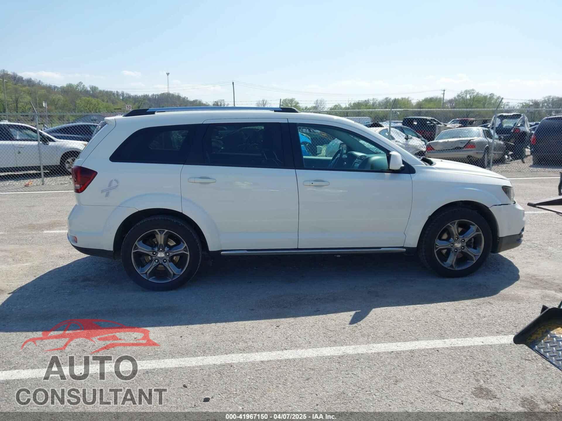 DODGE JOURNEY 2015 - 3C4TDCGG7FT712720