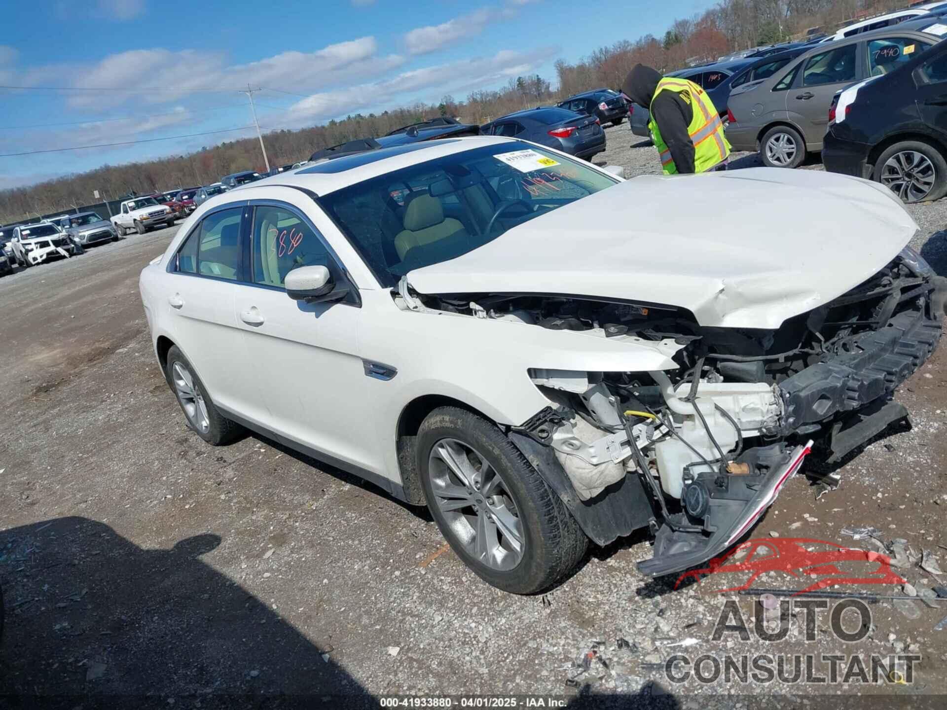 FORD TAURUS 2015 - 1FAHP2E89FG160814
