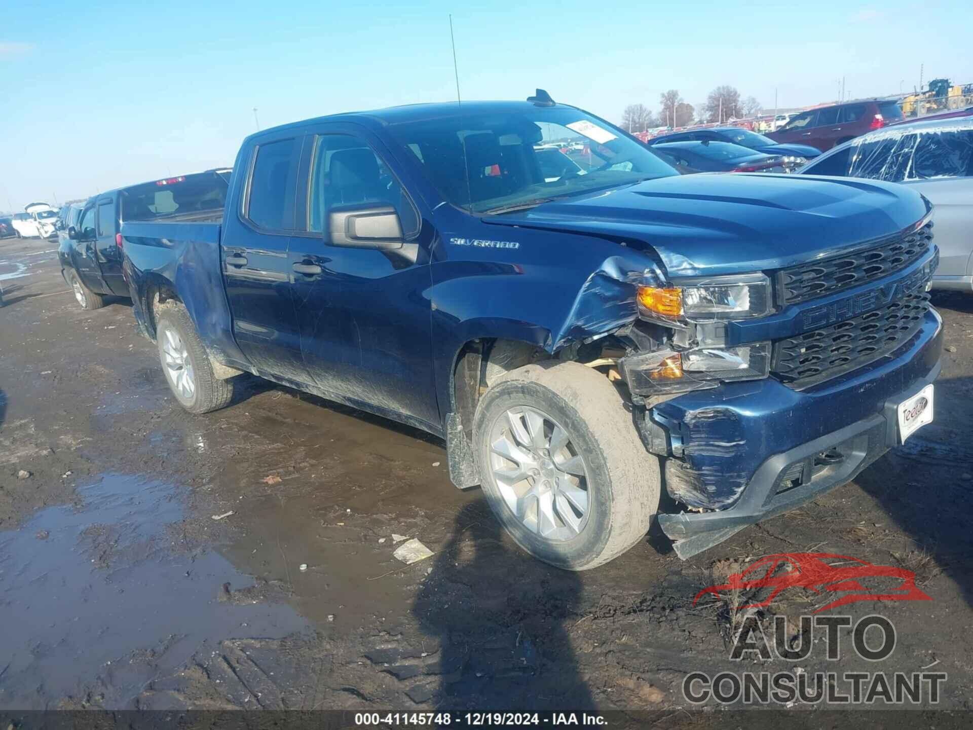CHEVROLET SILVERADO 1500 2019 - 1GCRWBEF1KZ209860