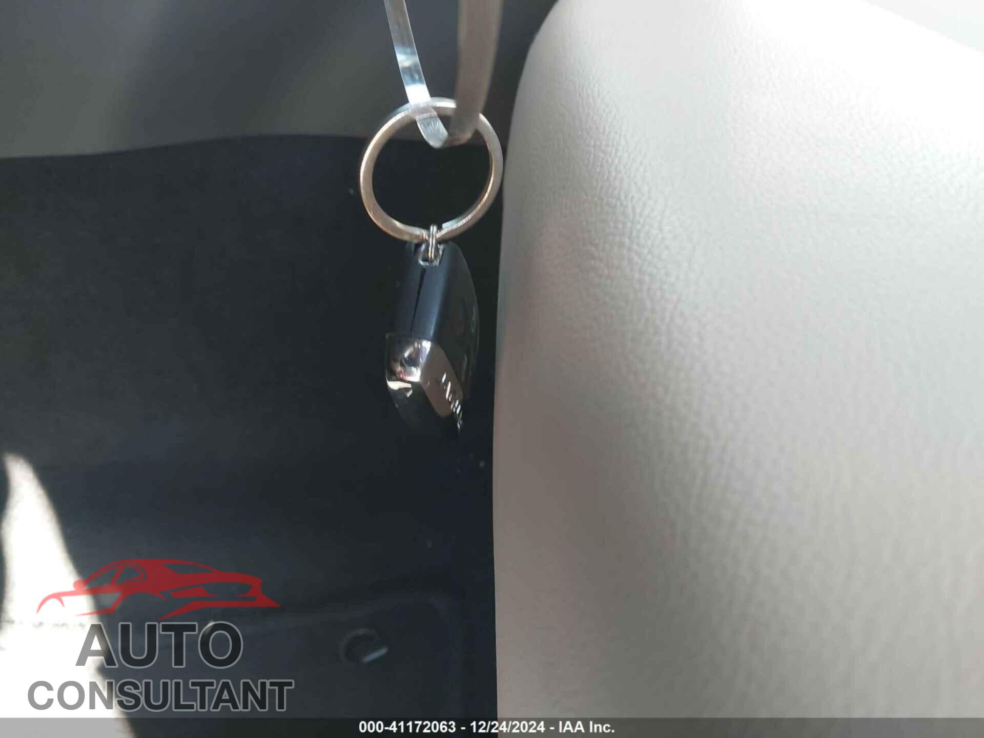 JAGUAR XE 2017 - SAJAD4BV7HA965745