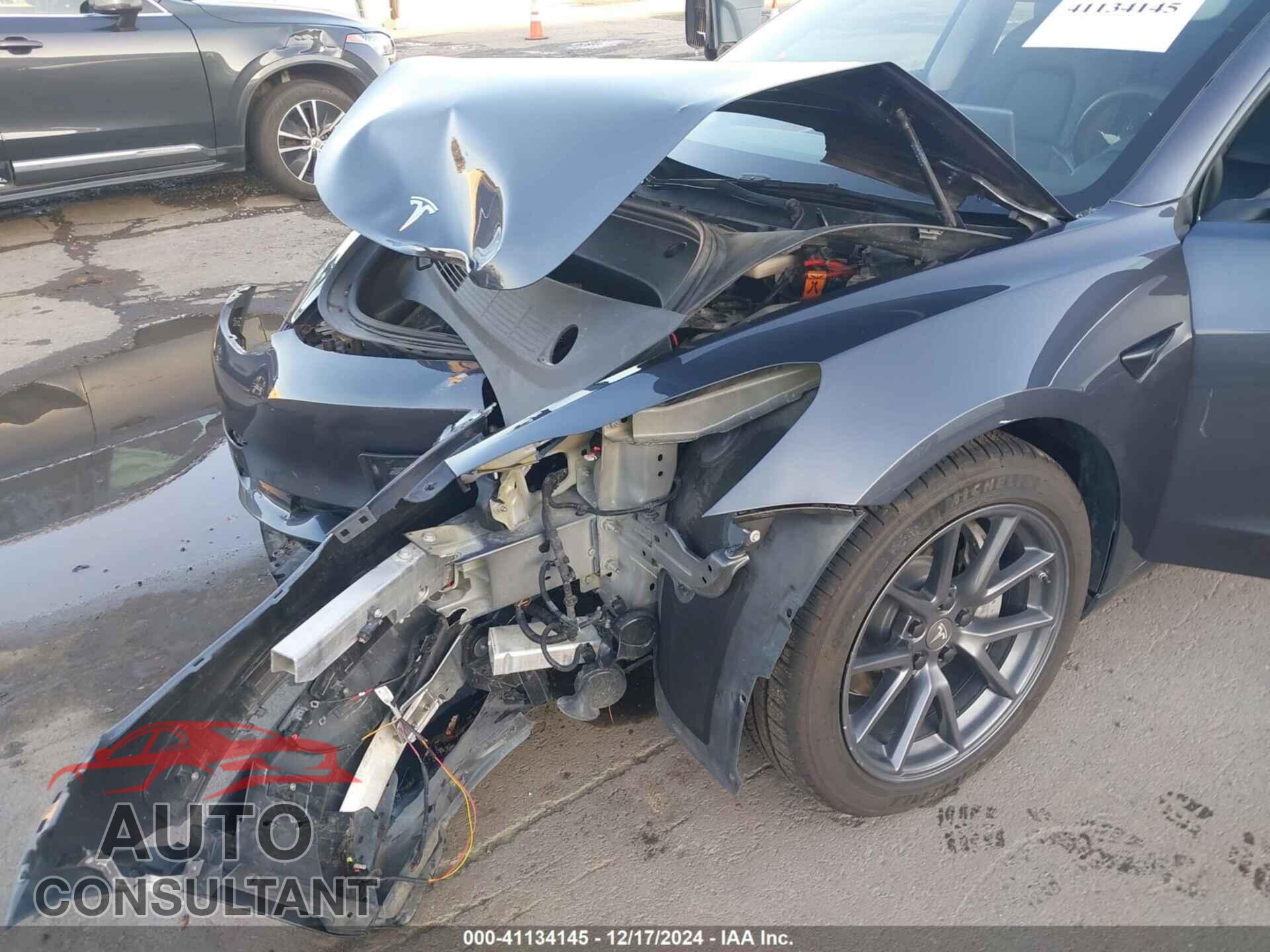 TESLA MODEL 3 2022 - 5YJ3E1EB3NF247228
