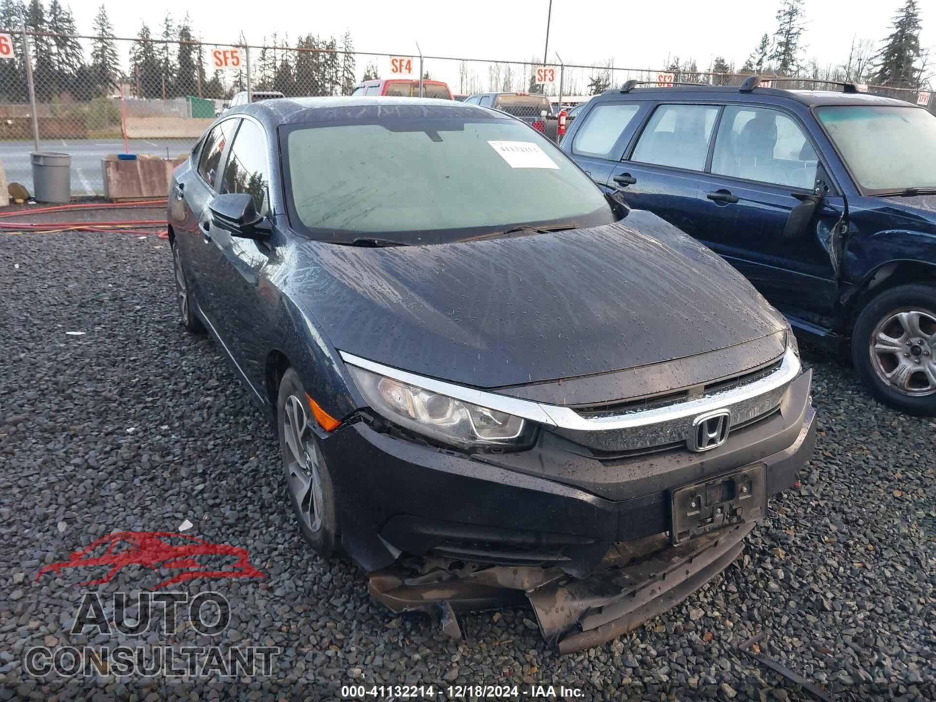 HONDA CIVIC 2018 - 2HGFC2F78JH569842