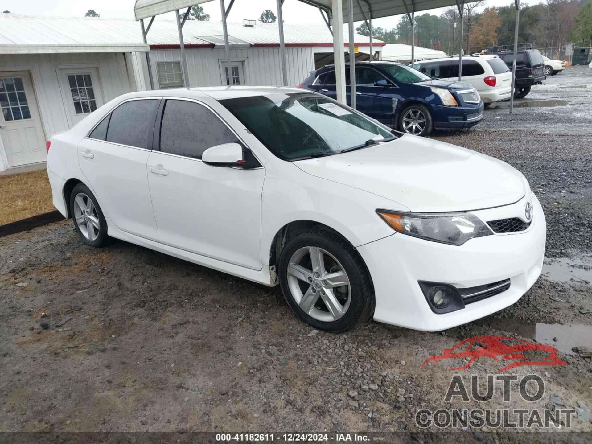 TOYOTA CAMRY 2014 - 4T1BF1FK1EU383044