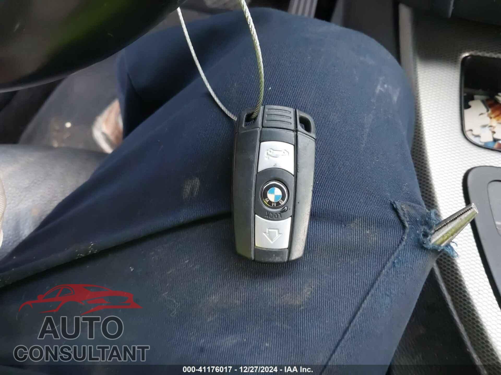 BMW 328I 2012 - WBAKE3C58CE769739
