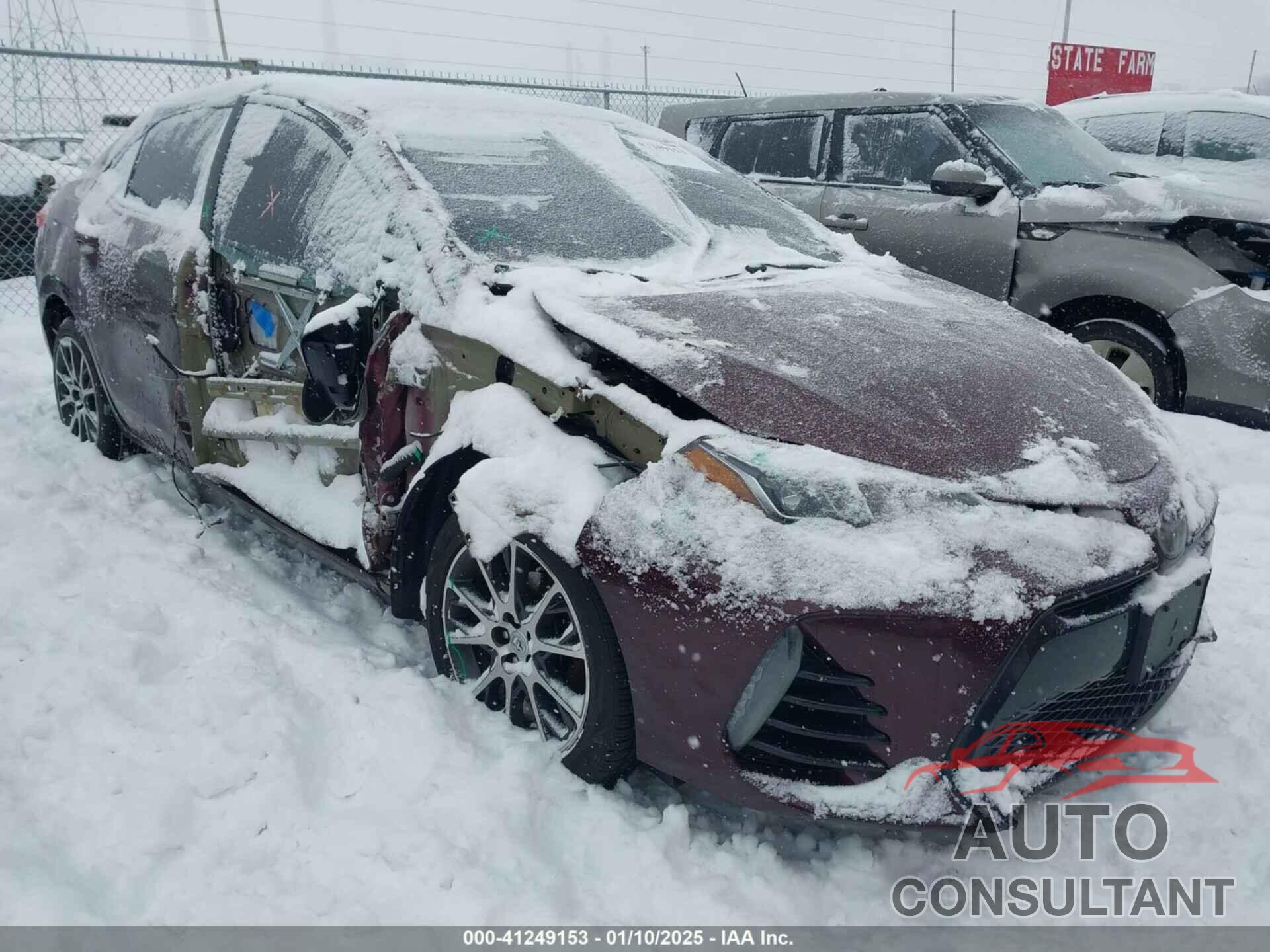 TOYOTA COROLLA 2017 - 5YFBURHE7HP590121