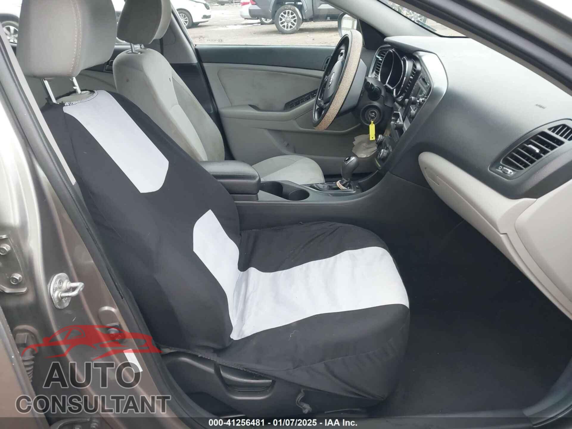 KIA OPTIMA 2013 - 5XXGM4A71DG141685