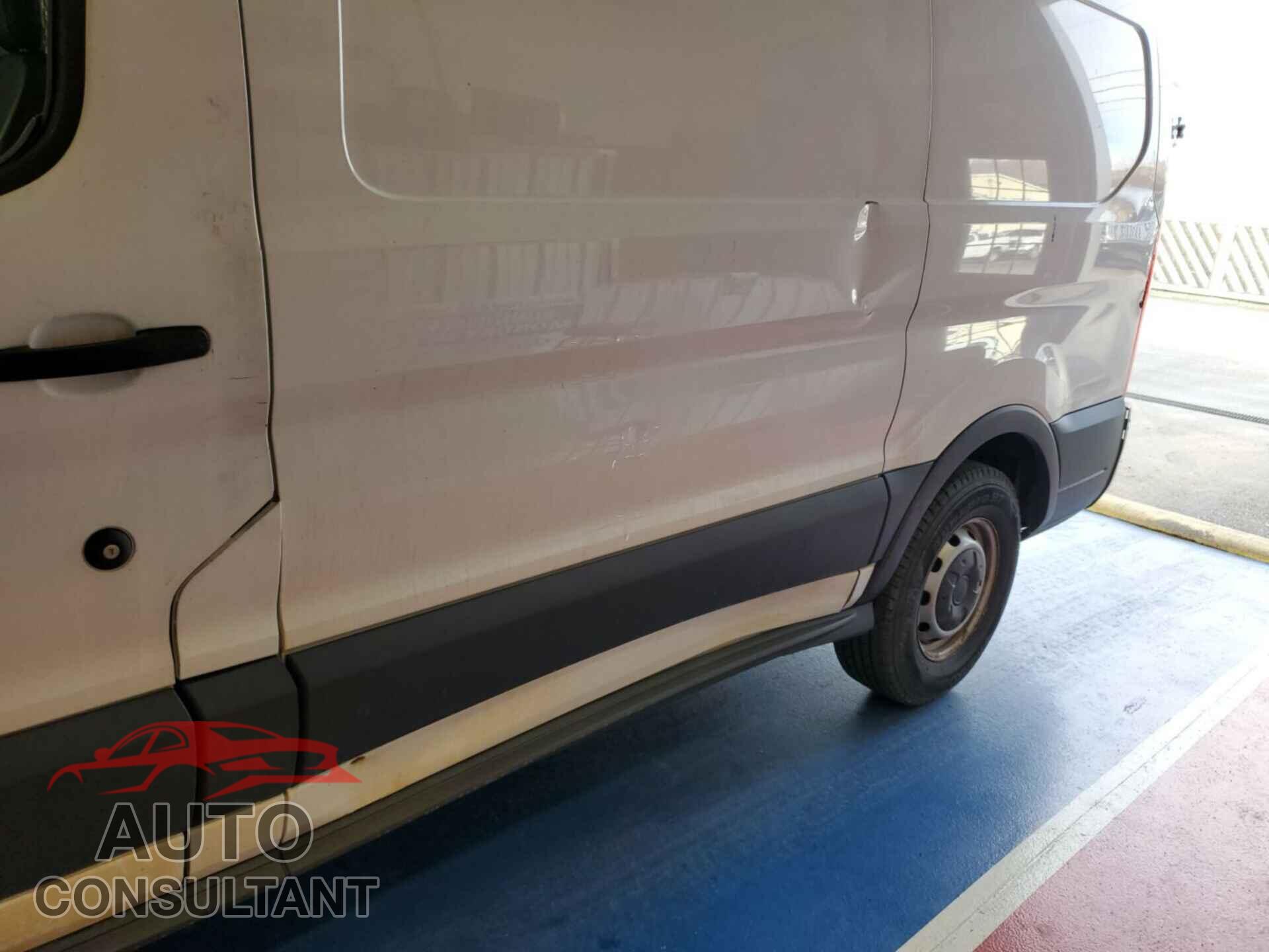FORD TRANSIT 2017 - 1FTYE1YM7HKA82536