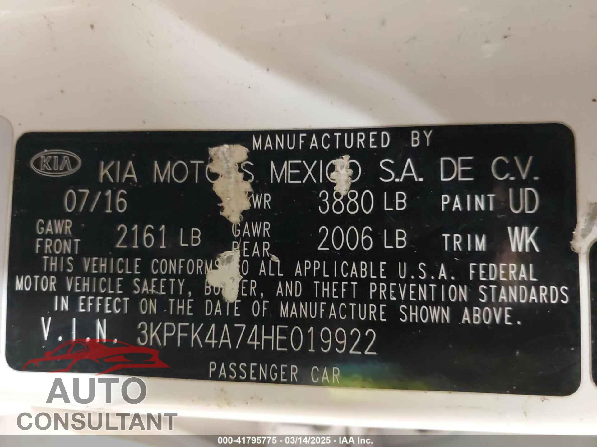 KIA FORTE 2017 - 3KPFK4A74HE019922