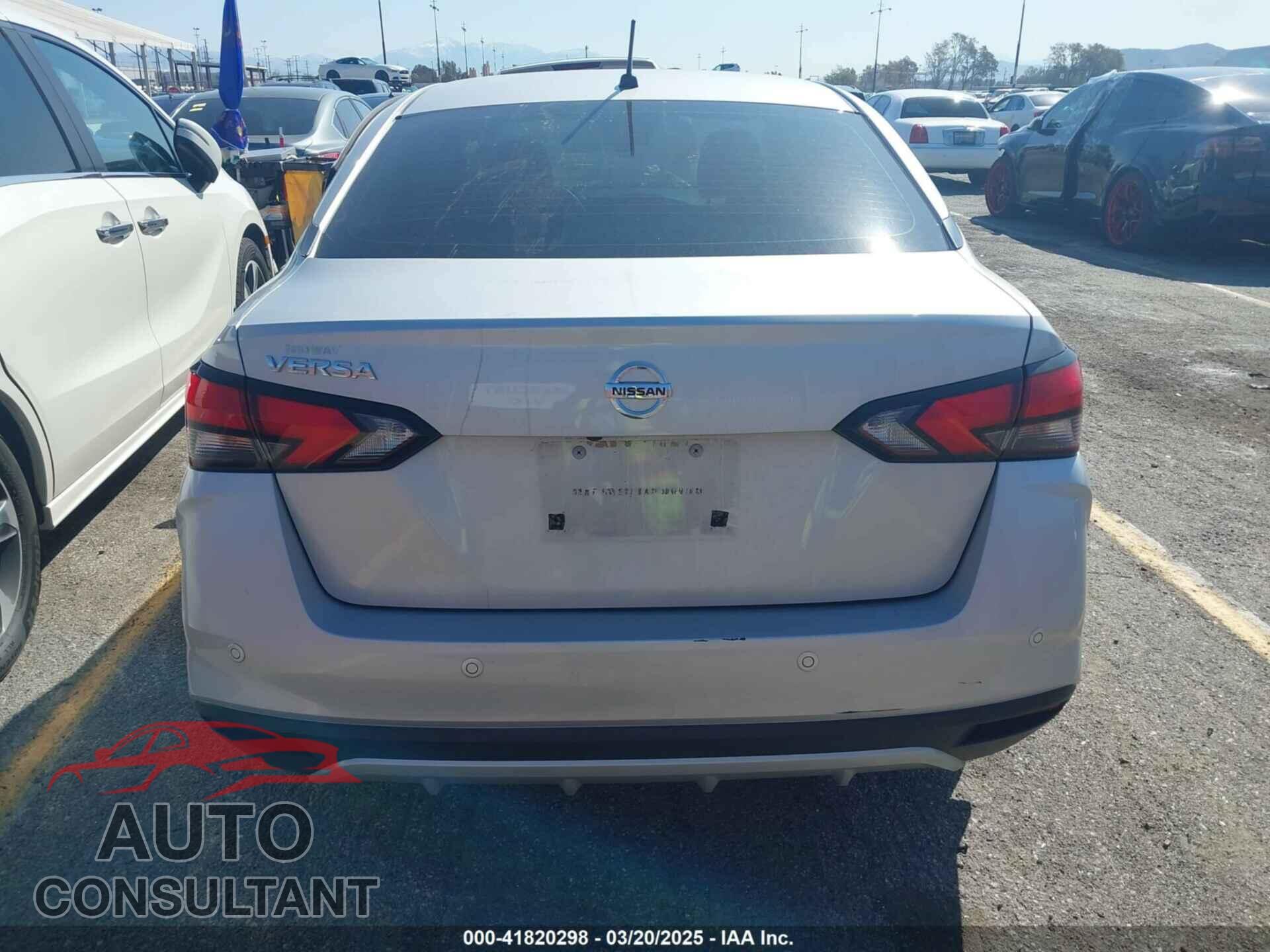 NISSAN VERSA 2021 - 3N1CN8DV5ML924237