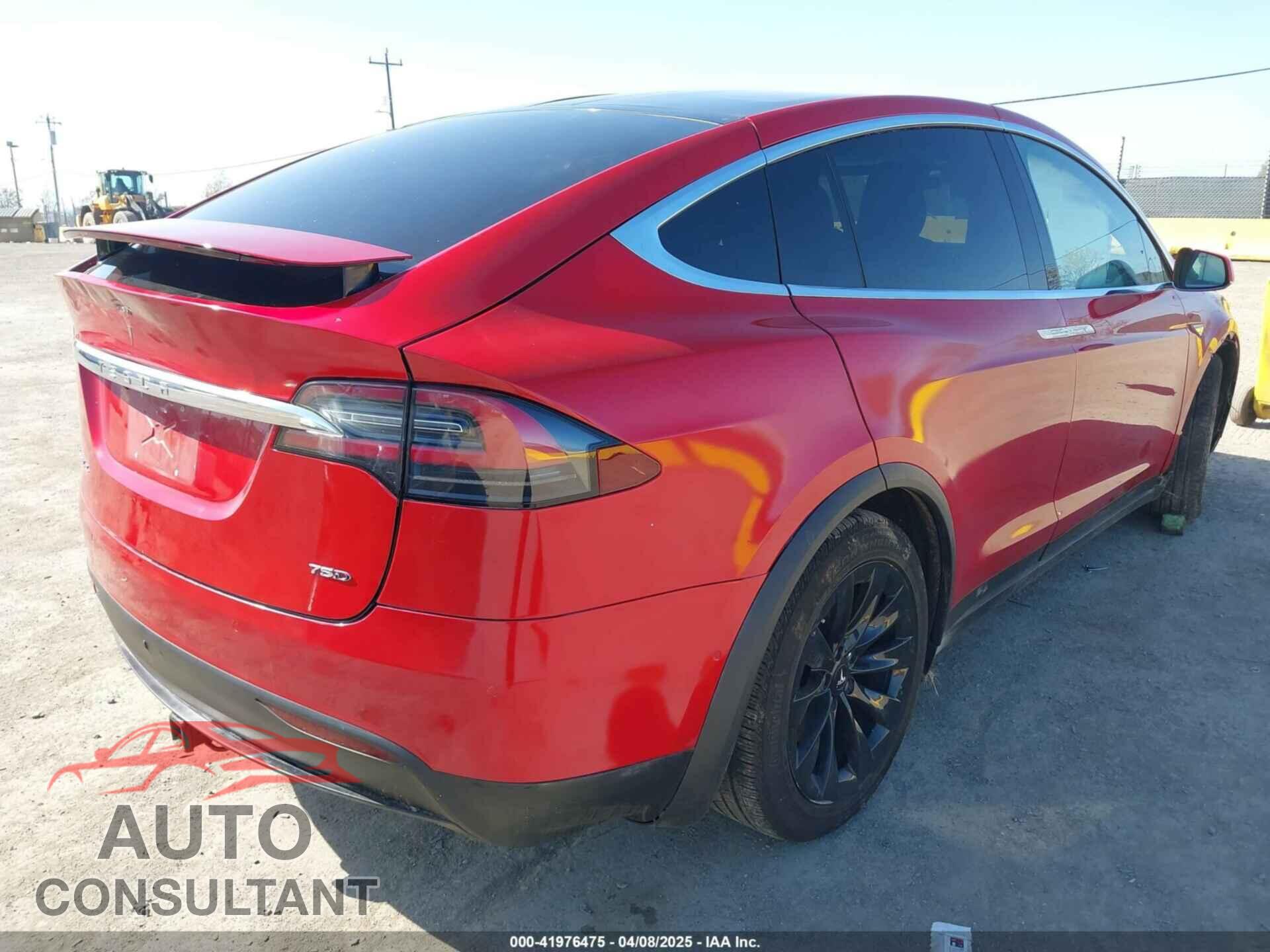 TESLA MODEL X 2016 - 5YJXCAE27GF021994