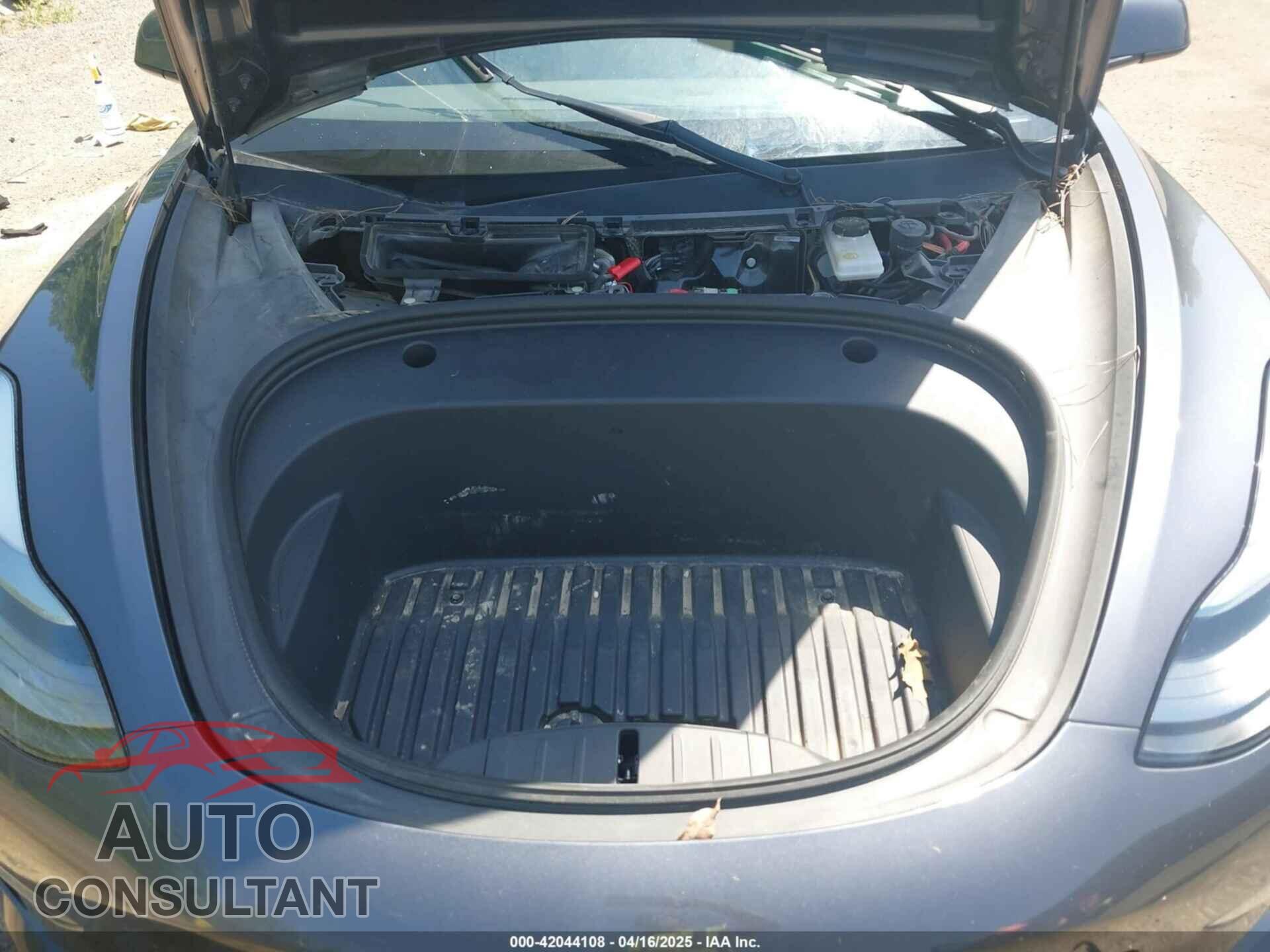 TESLA MODEL 3 2022 - 5YJ3E1EB2NF335641