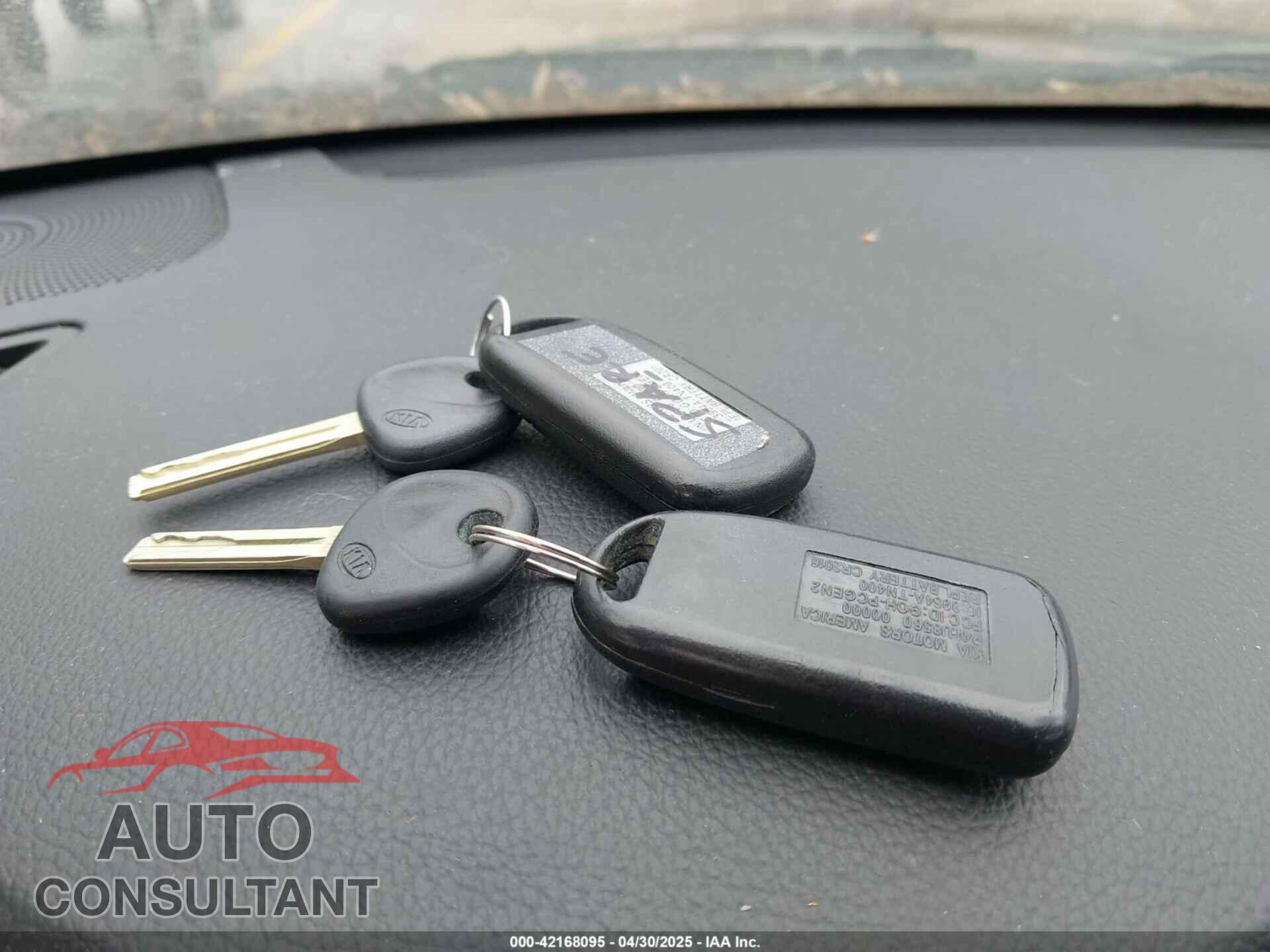 KIA OPTIMA 2012 - 5XXGM4A71CG068350