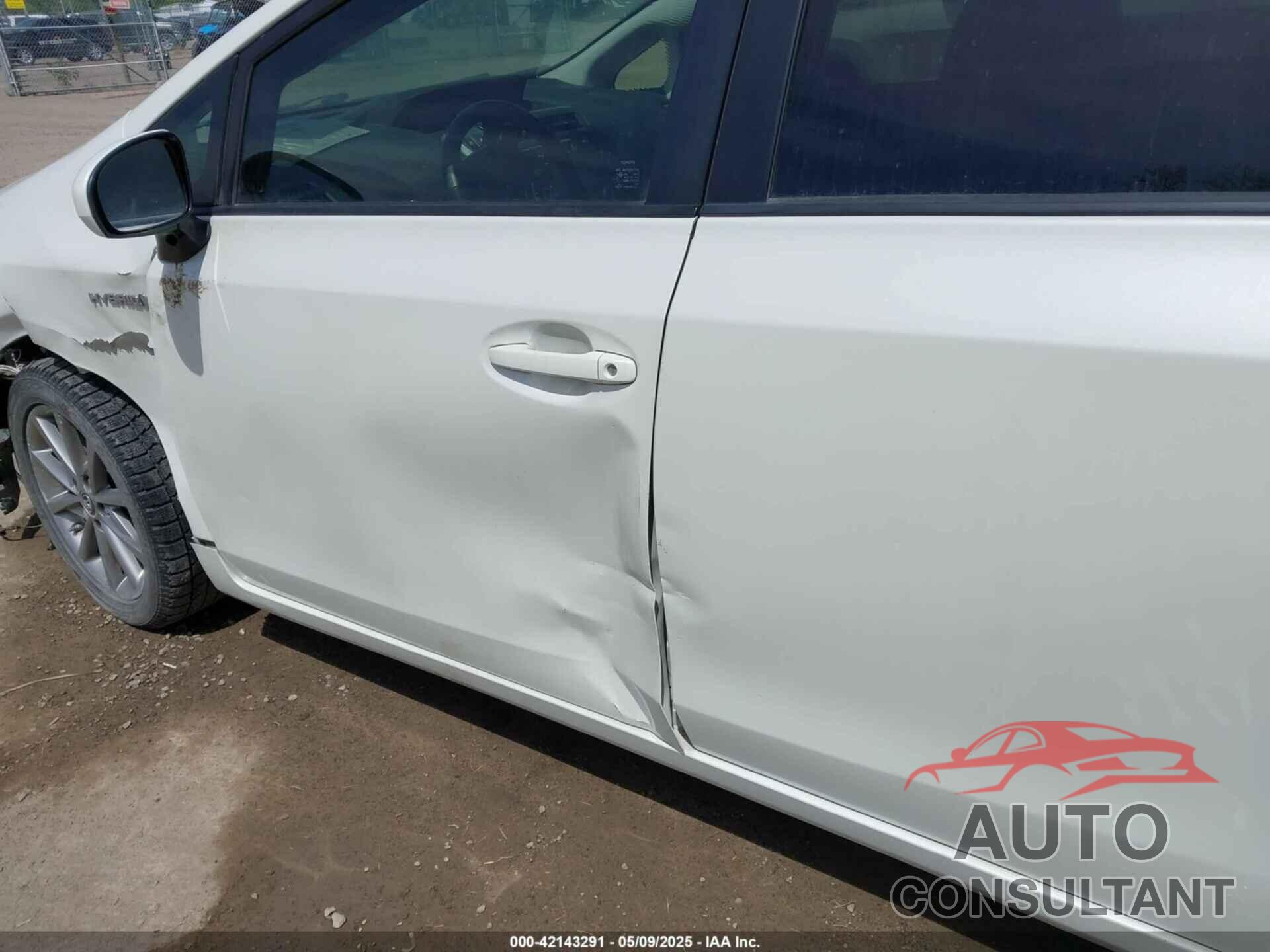 TOYOTA PRIUS V 2016 - JTDZN3EU6GJ047561