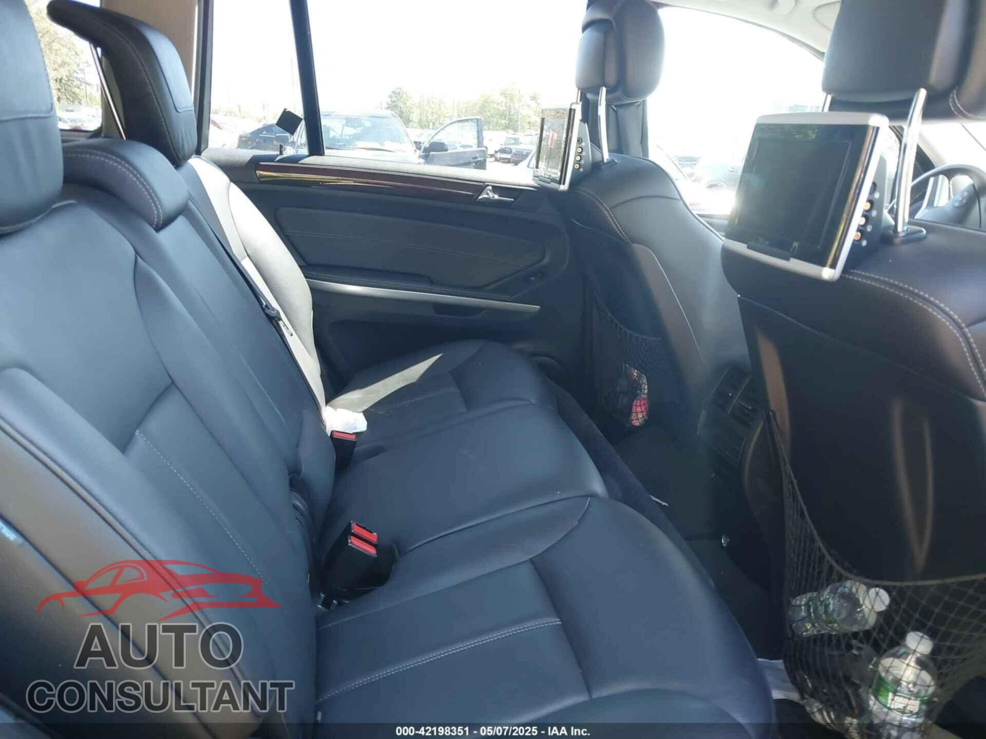MERCEDES-BENZ GL 450 2011 - 4JGBF7BE4BA700847