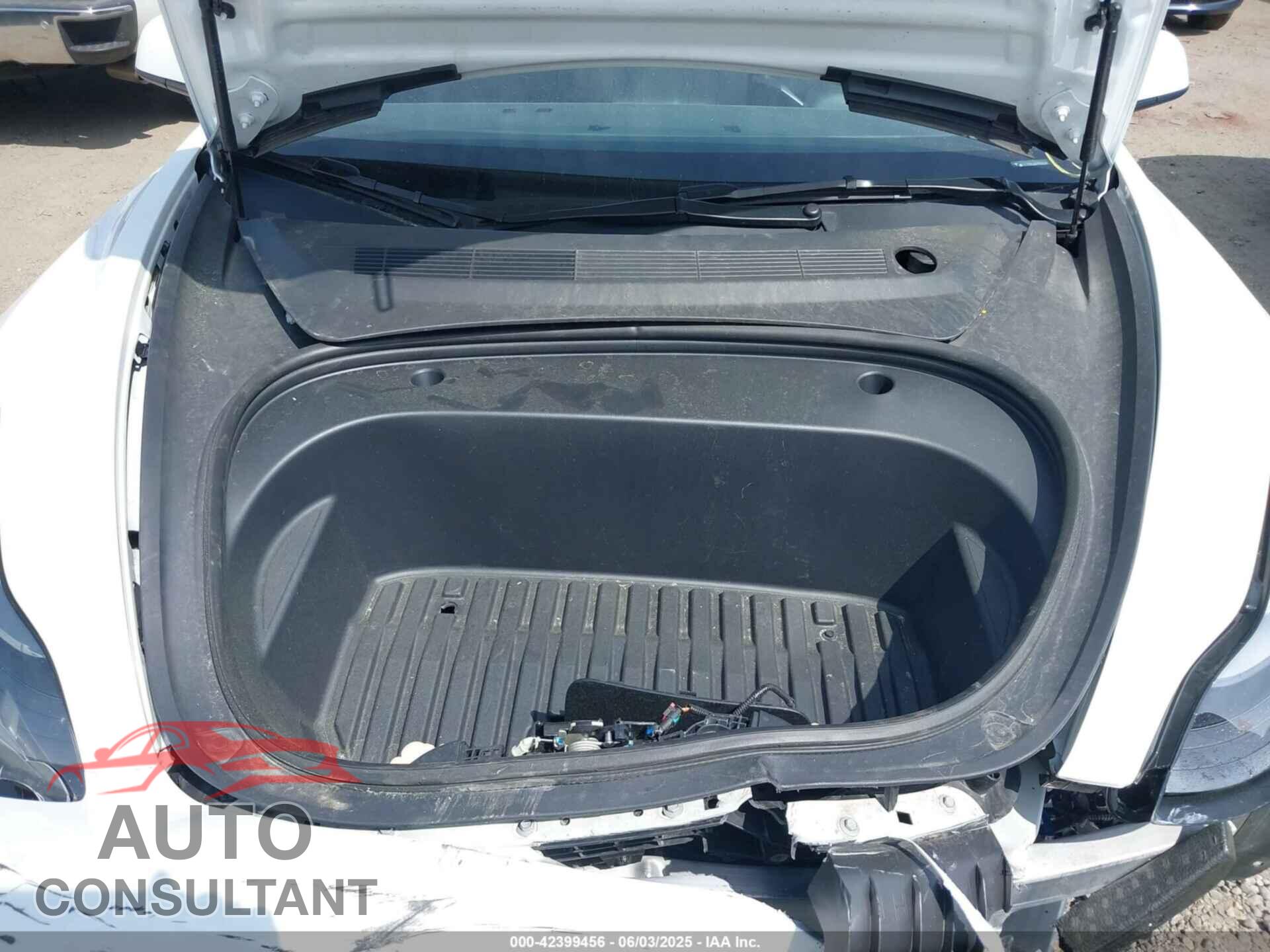 TESLA MODEL 3 2023 - 5YJ3E1EA6PF552295