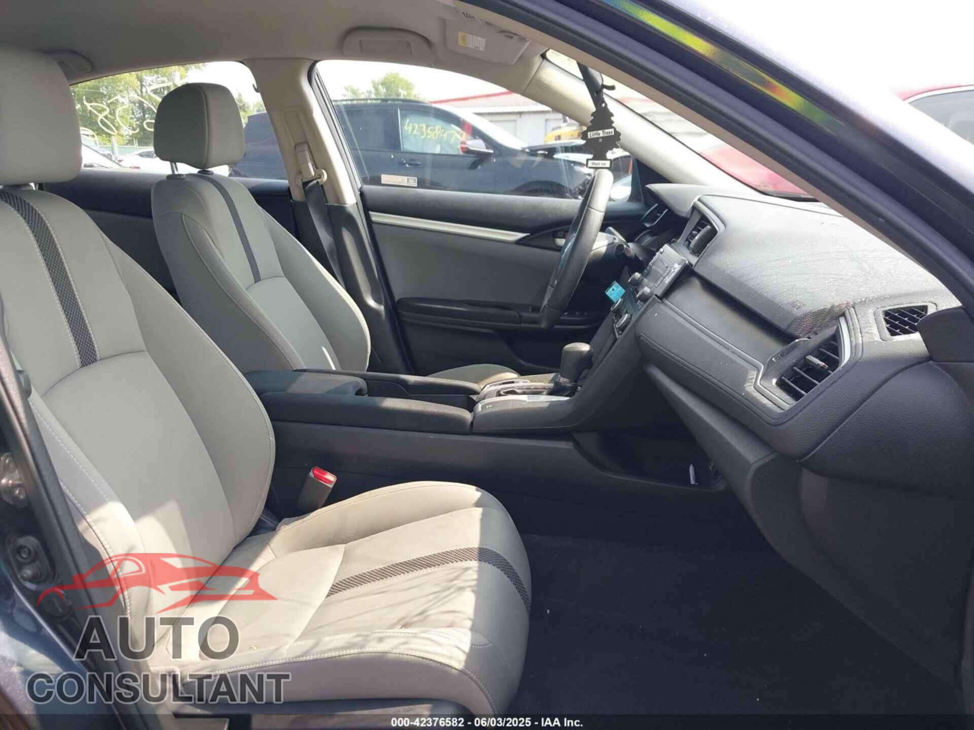 HONDA CIVIC 2019 - 2HGFC2F64KH553632