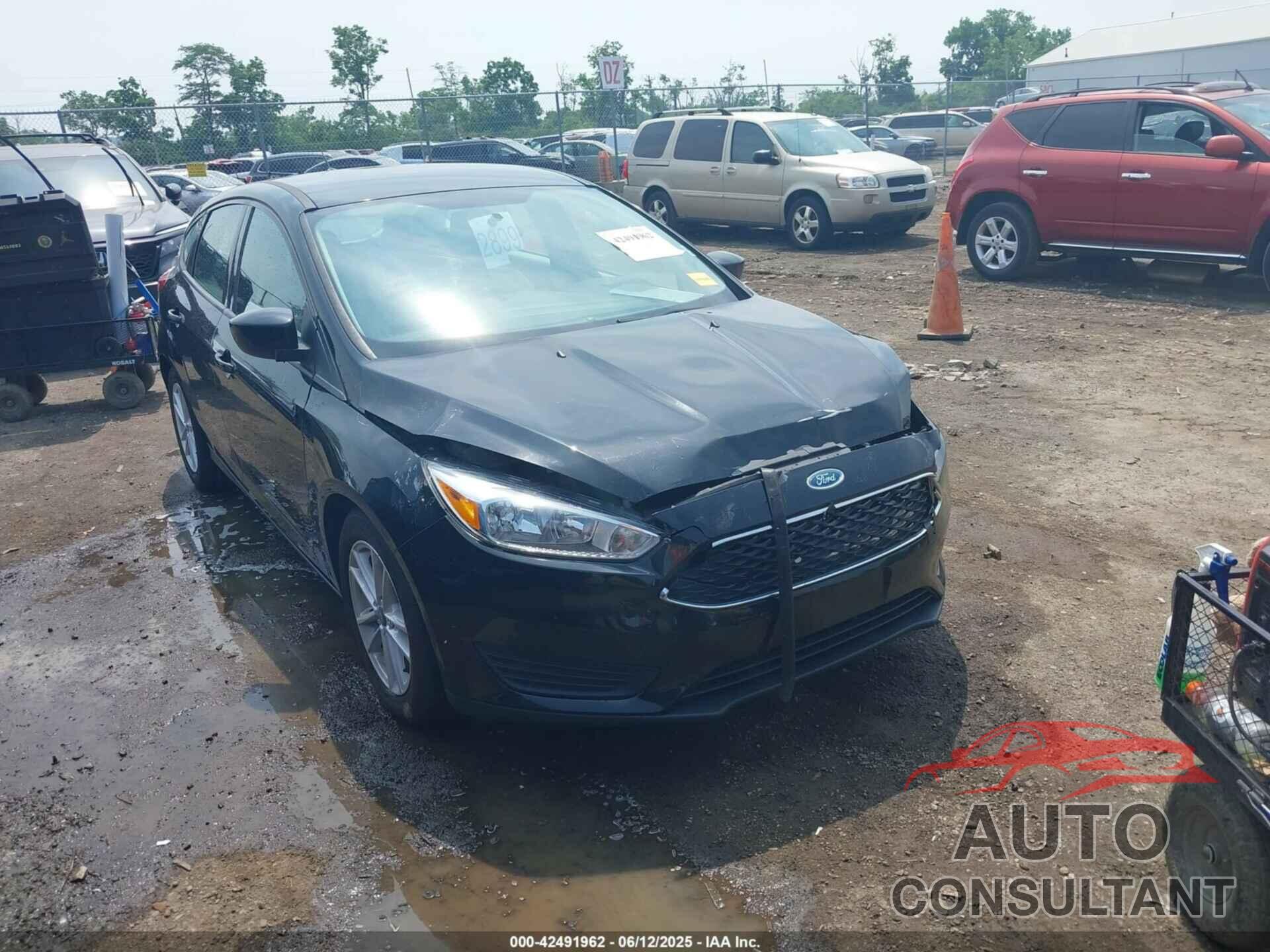 FORD FOCUS 2018 - 1FADP3K29JL238027