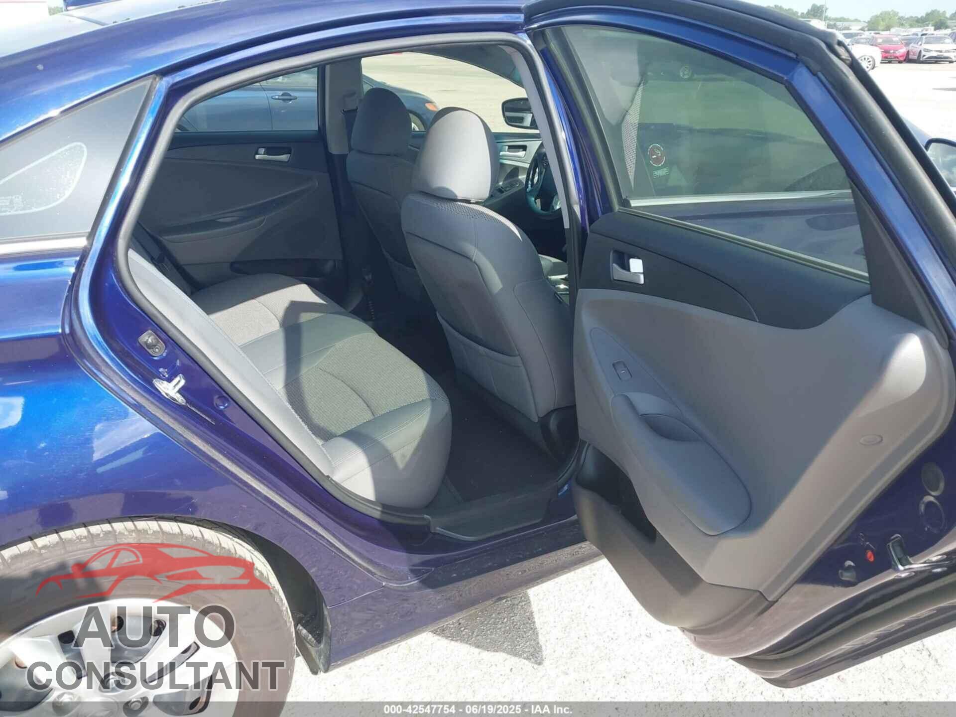 HYUNDAI SONATA 2012 - 5NPEB4AC3CH436672
