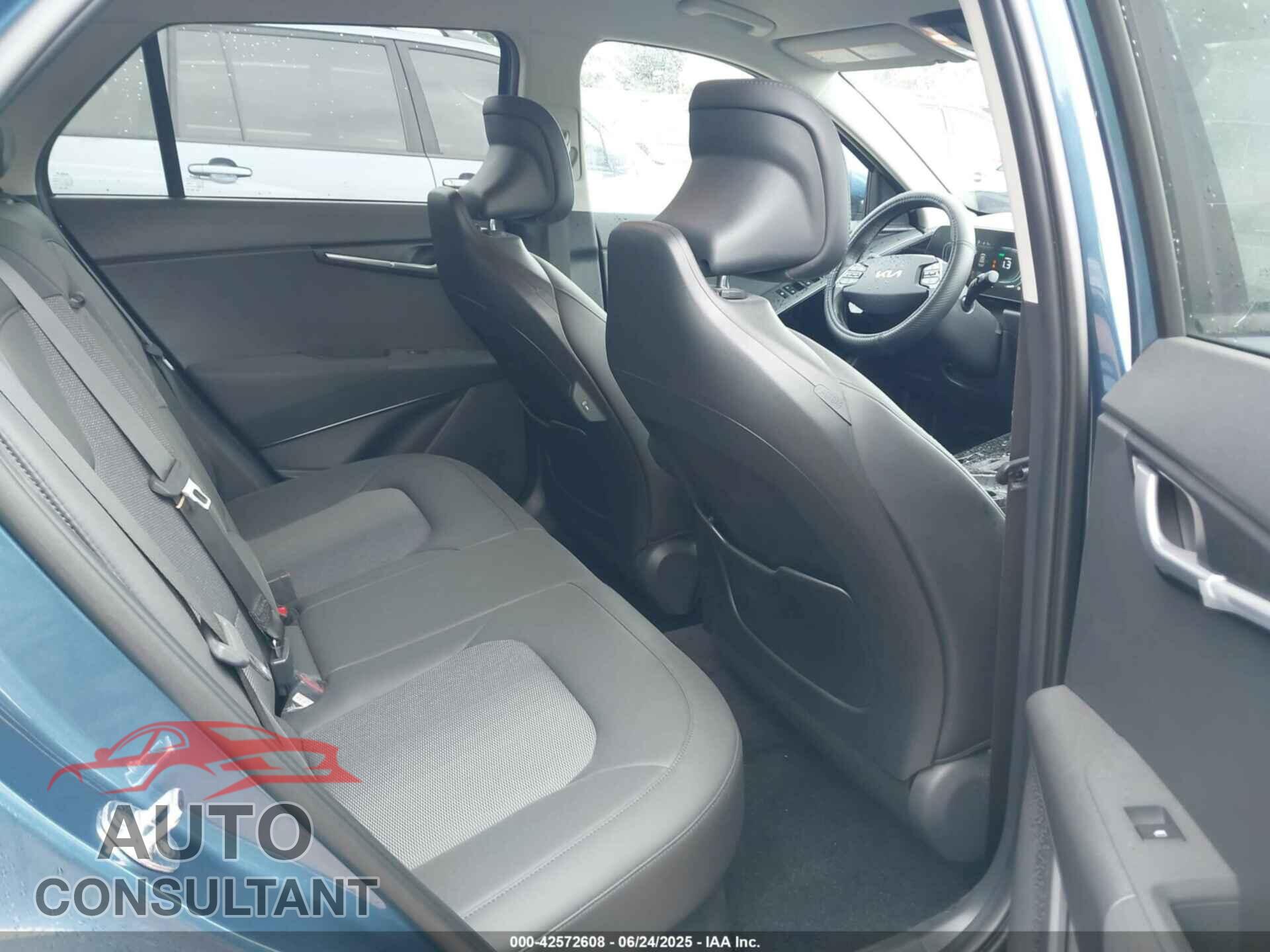 KIA NIRO 2025 - KNDCR3LEXS5268832