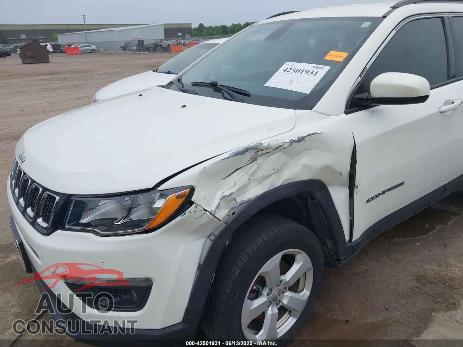 JEEP COMPASS 2018 - 3C4NJDBB4JT453583