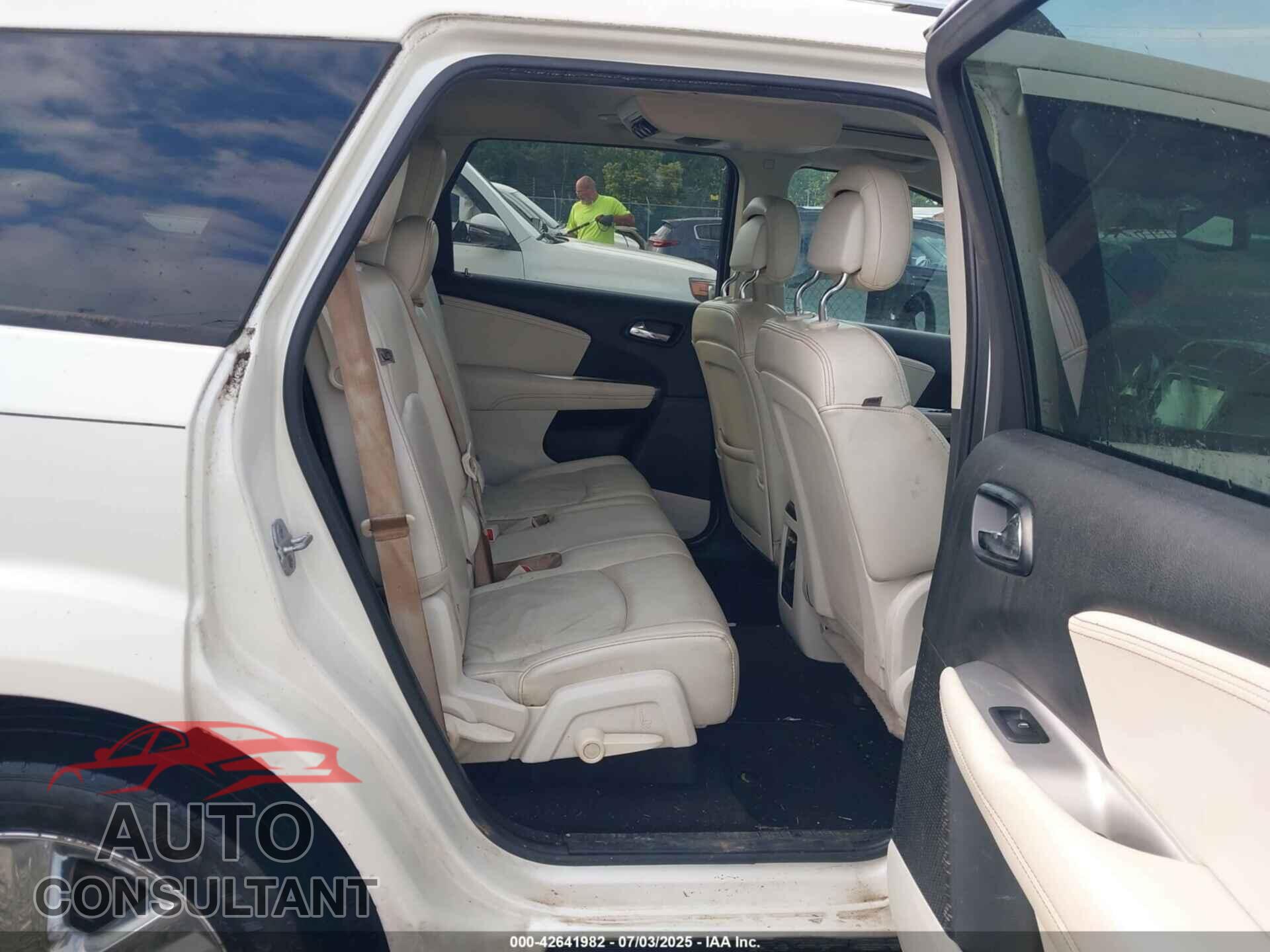 DODGE JOURNEY 2013 - 3C4PDDDG9DT685464