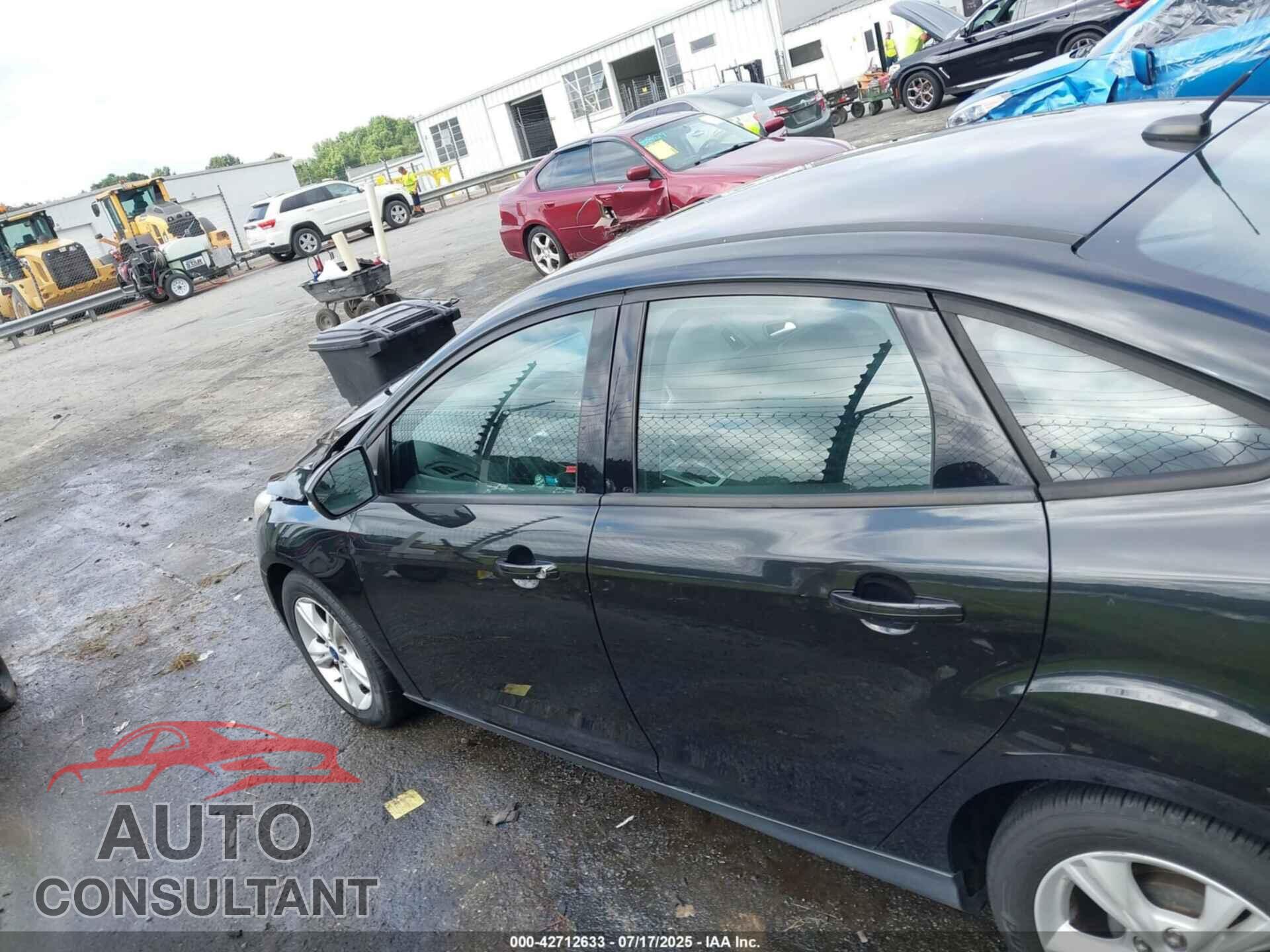 FORD FOCUS 2014 - 1FADP3F24EL459101