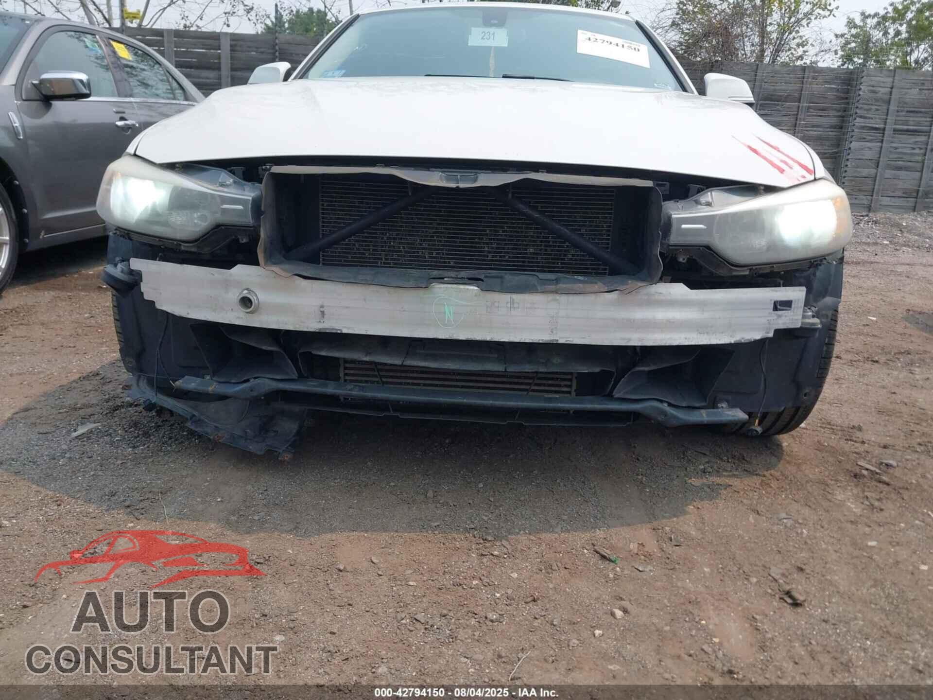 BMW 328I 2012 - WBA3A5C51CF346555