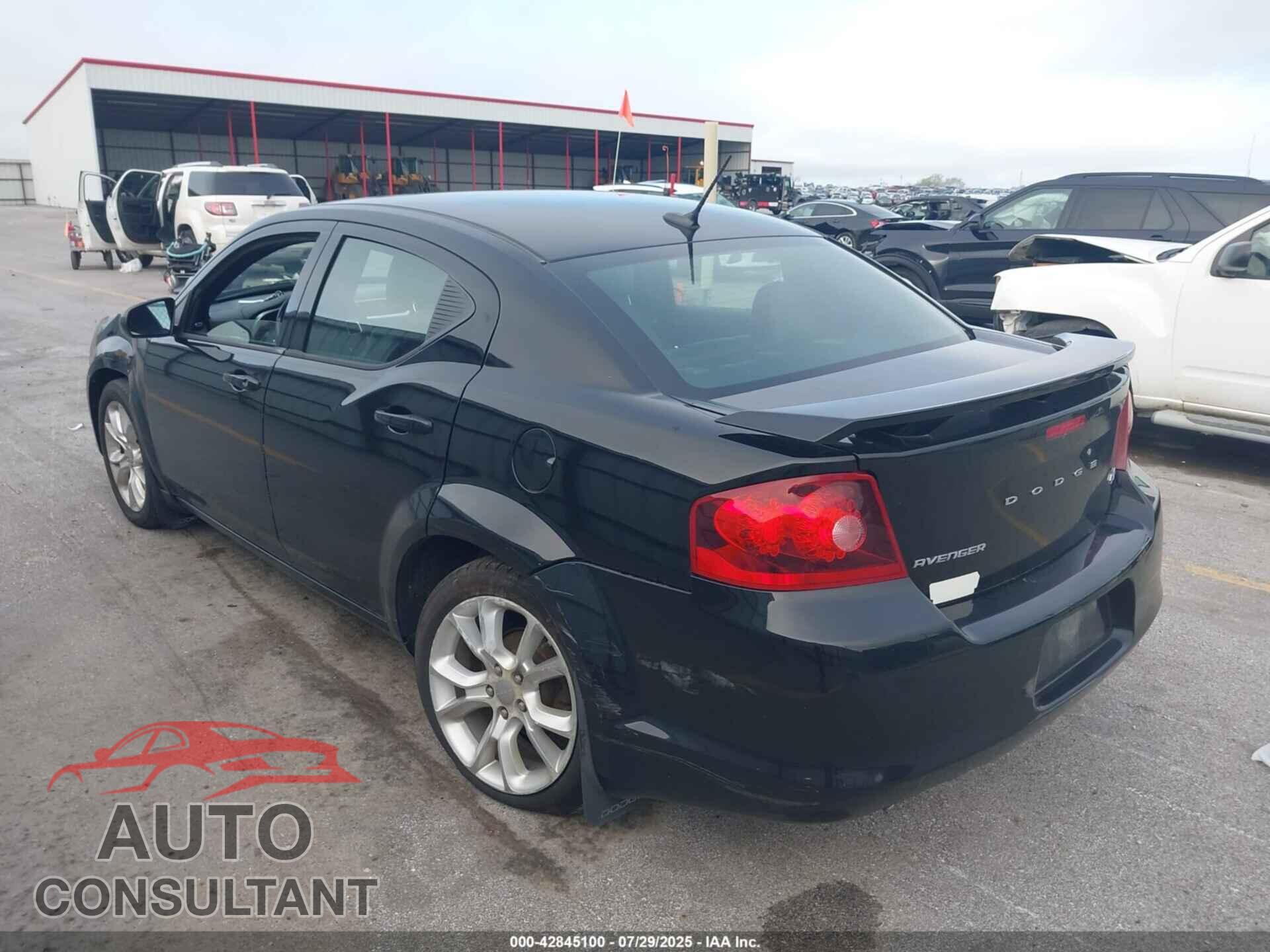DODGE AVENGER 2013 - 1C3CDZBG7DN632913