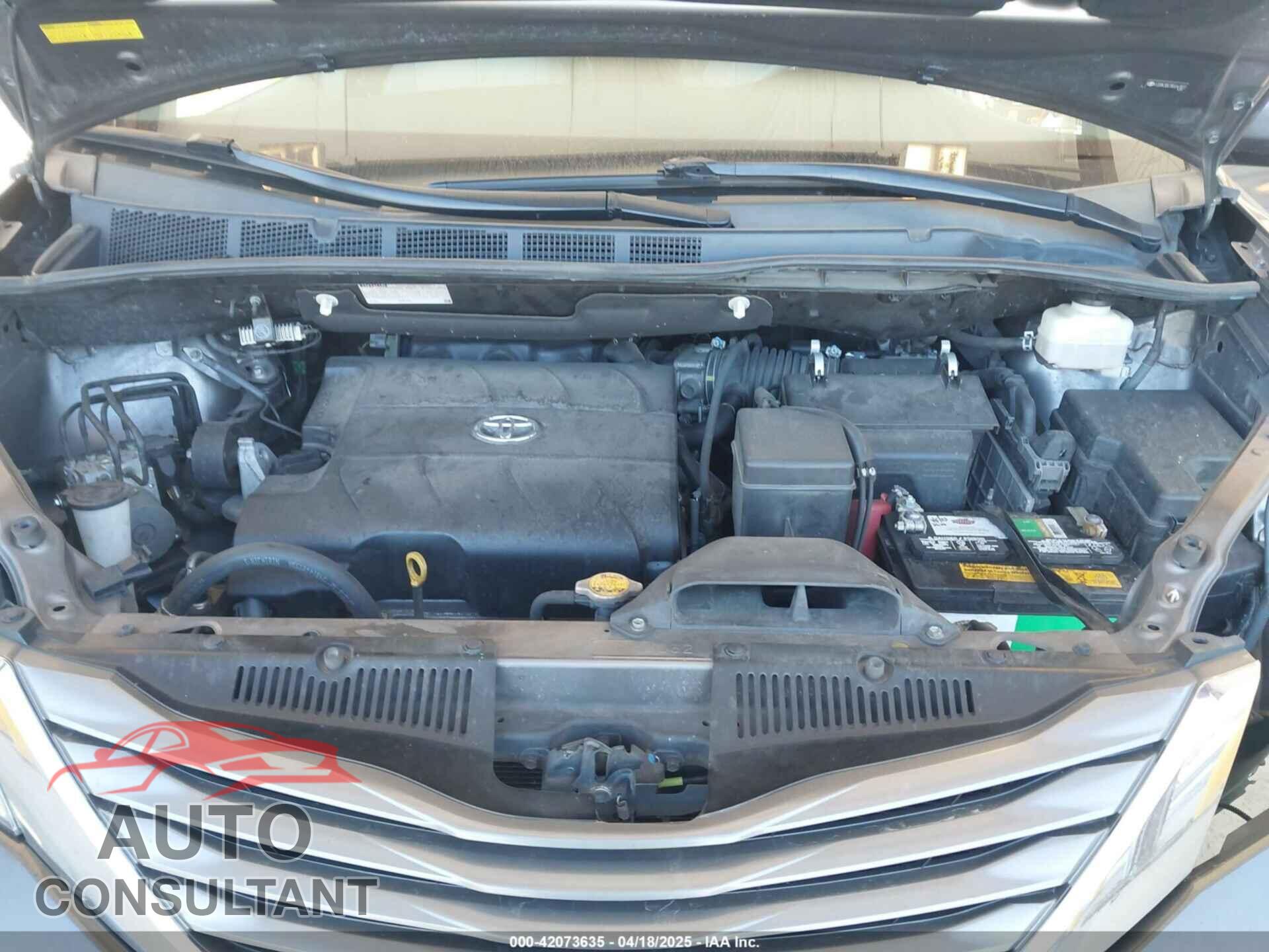TOYOTA SIENNA 2011 - 5TDYK3DC7BS047822