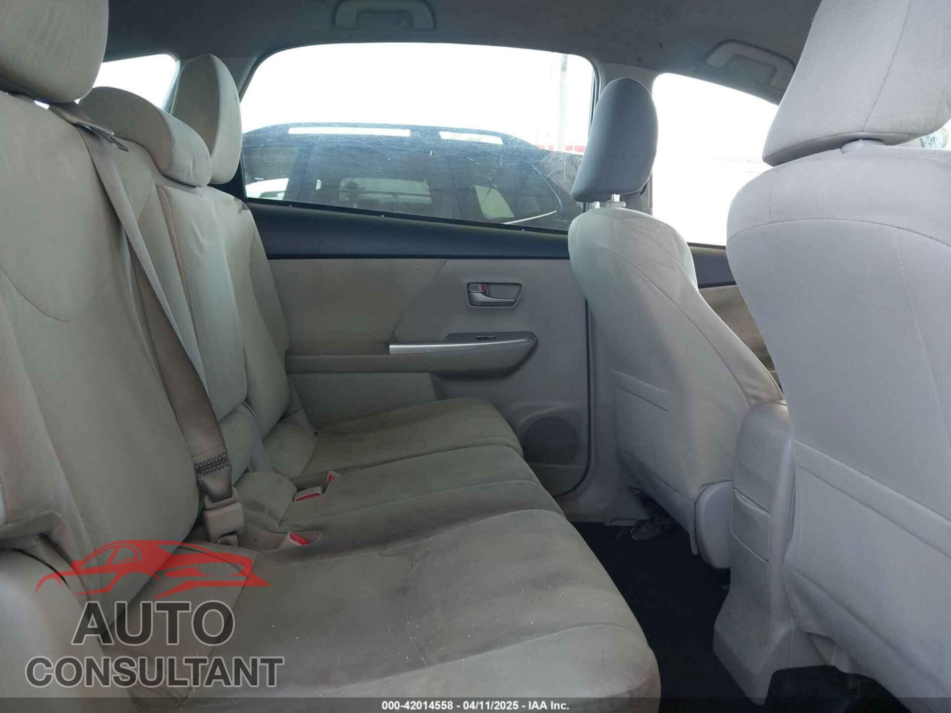TOYOTA PRIUS V 2013 - JTDZN3EU2D3254285